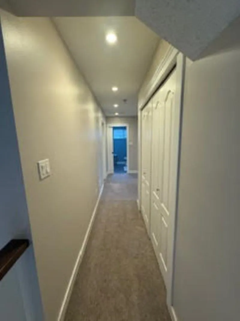 2474 Kensinngton Crescent