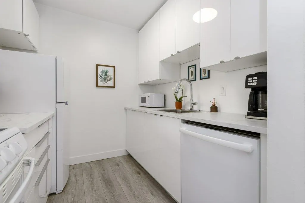 301 29 Nanaimo Street