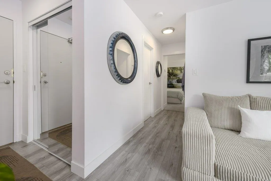 301 29 Nanaimo Street