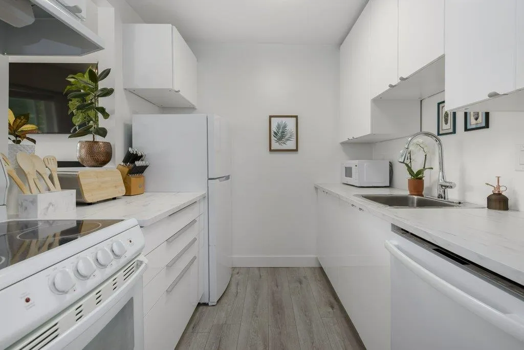 301 29 Nanaimo Street