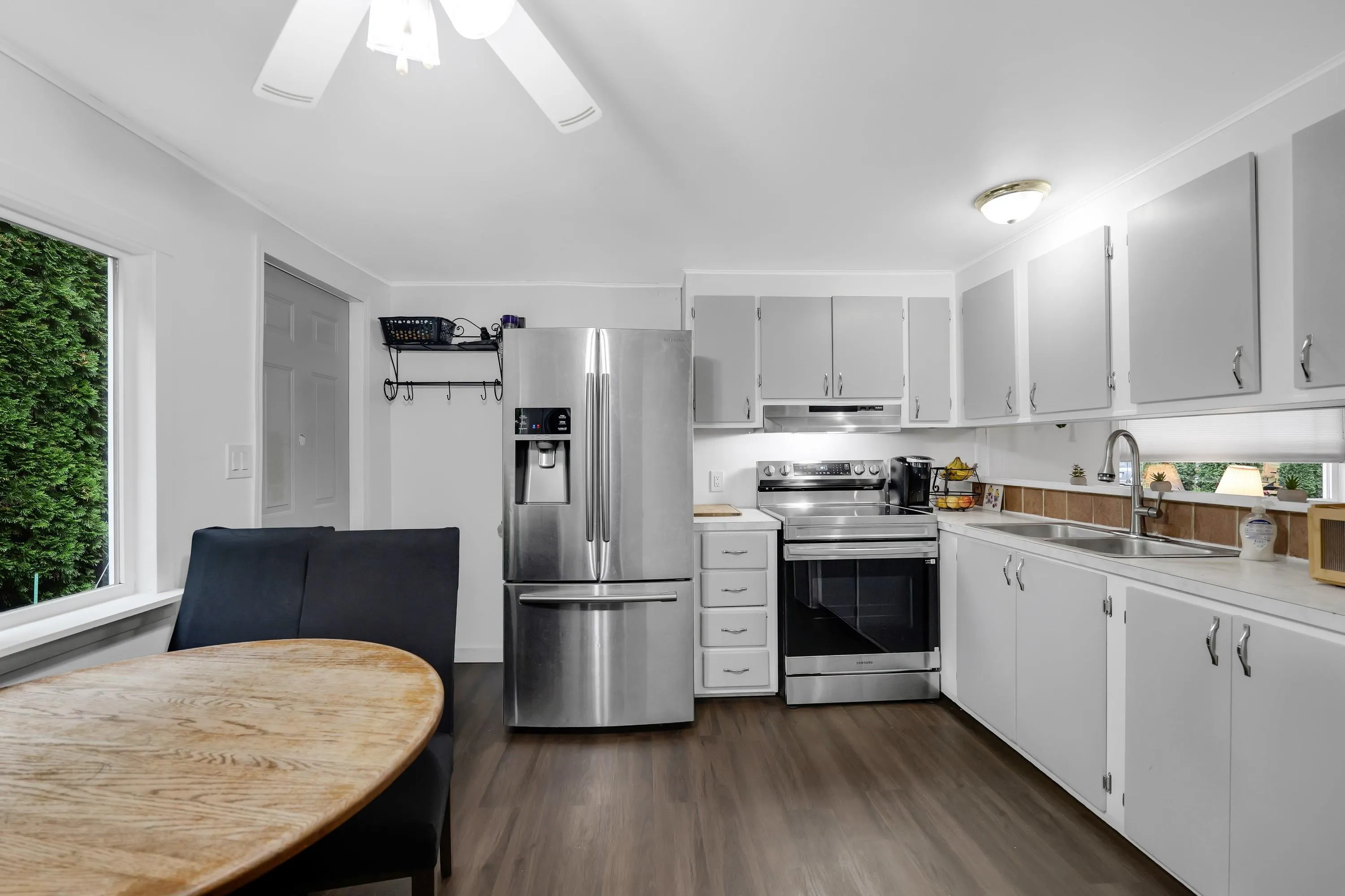 8 39884 Government Road