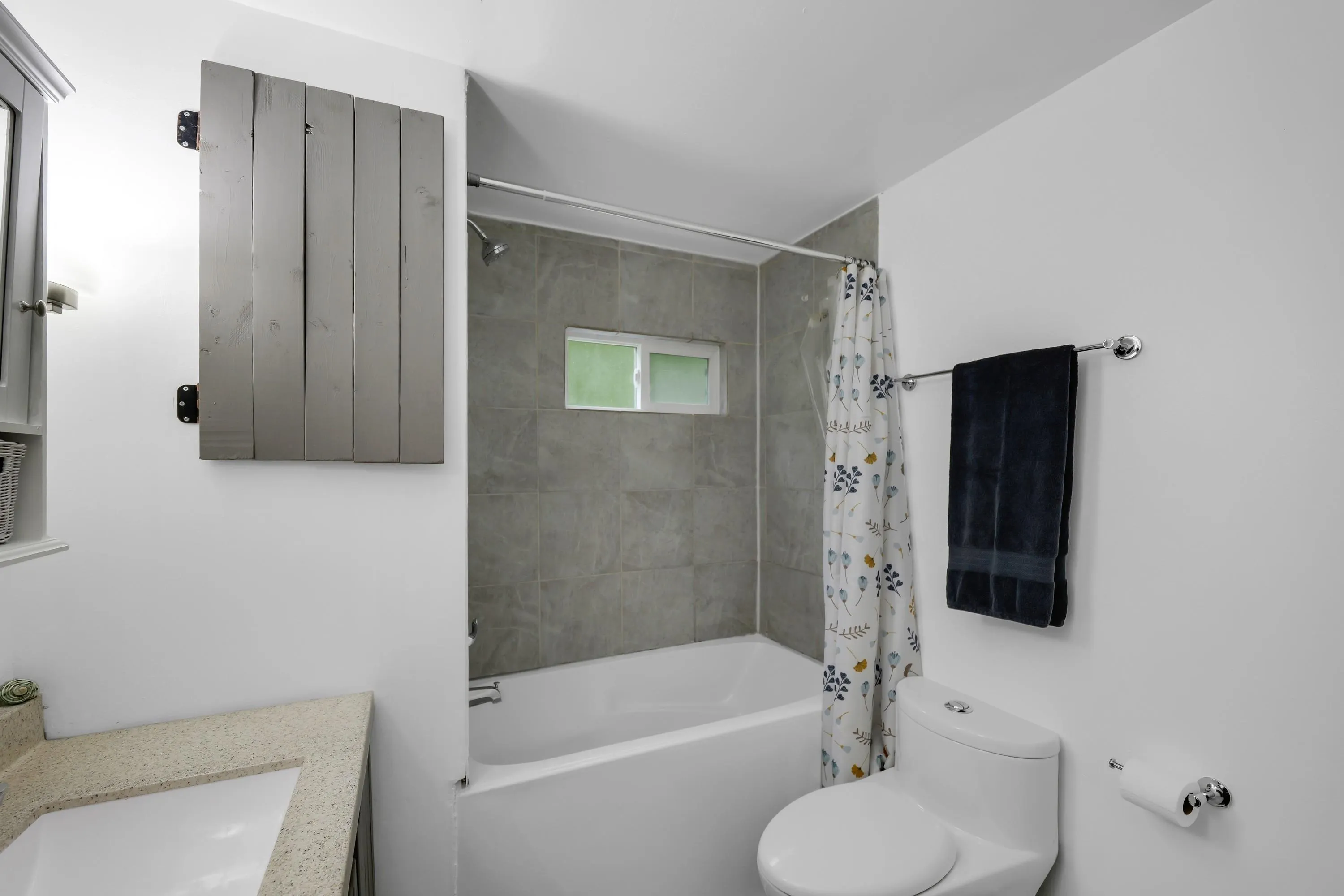 8 39884 Government Road