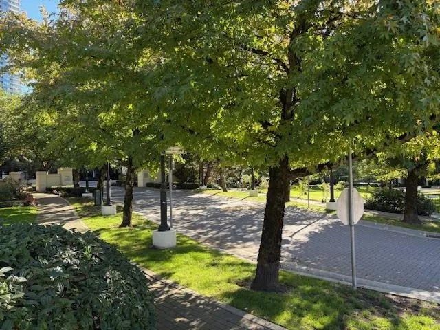 707 2088 Madison Avenue