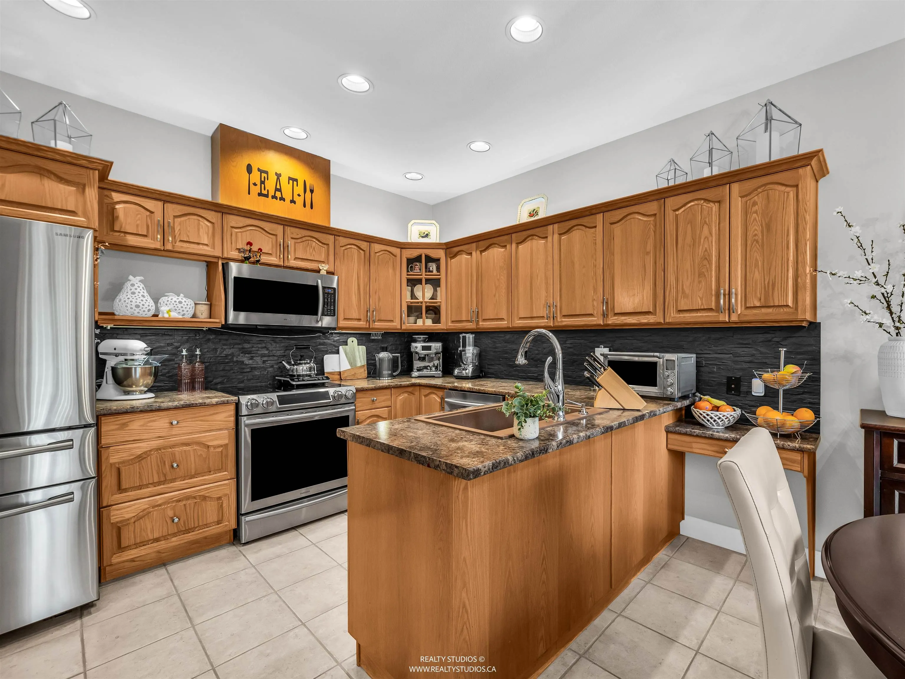 35 11358 Cottonwood Drive