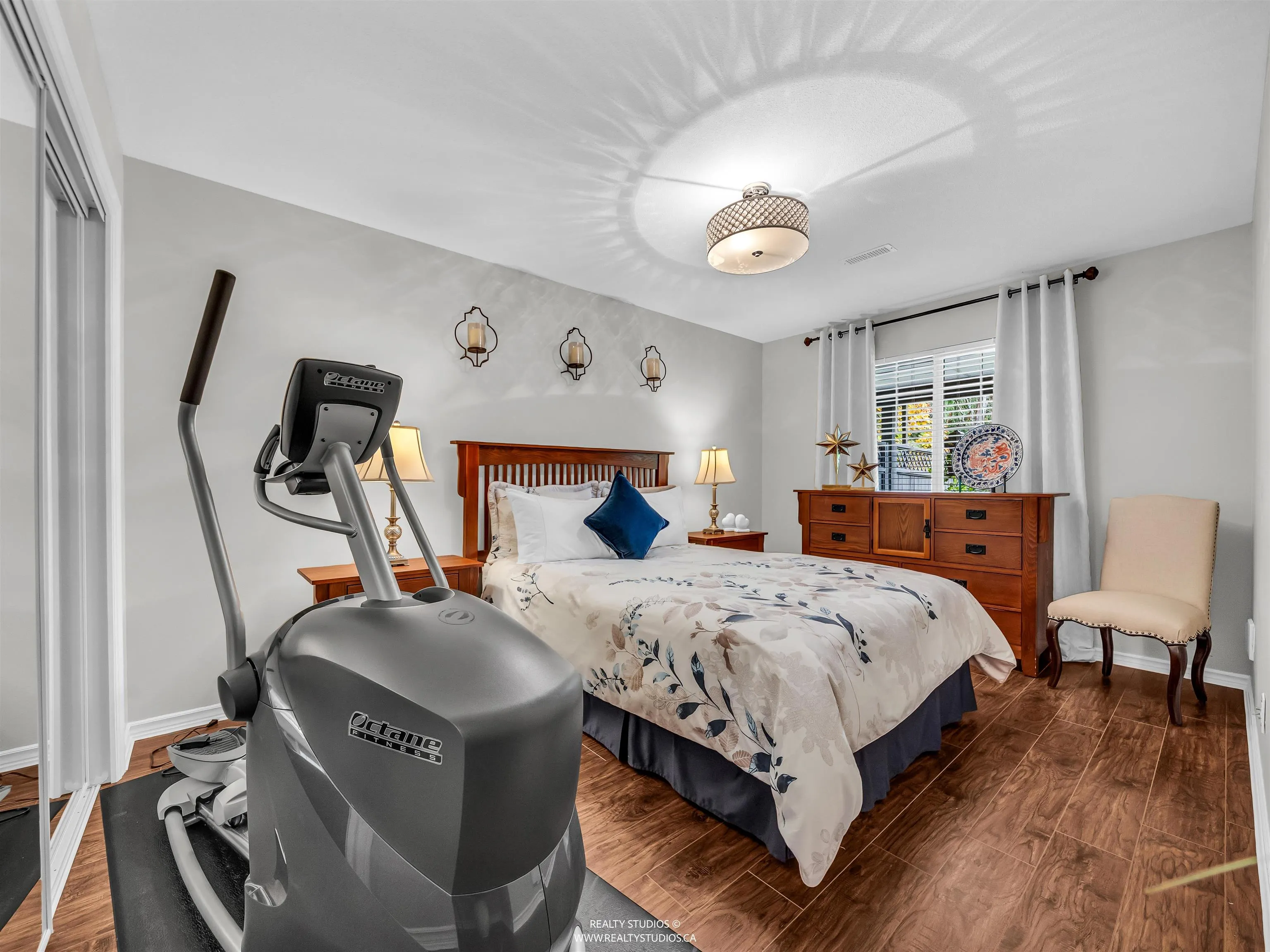 35 11358 Cottonwood Drive