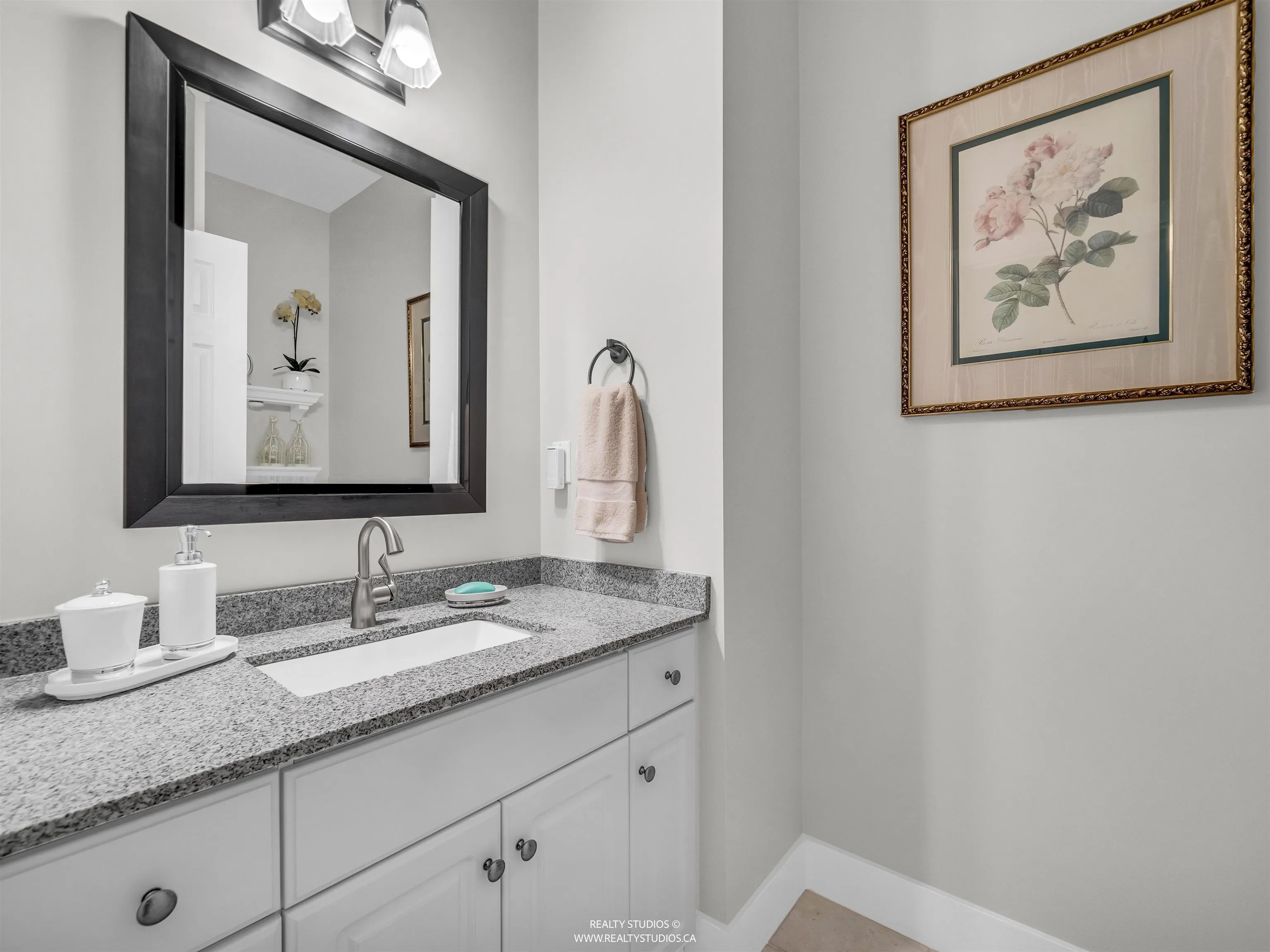 35 11358 Cottonwood Drive