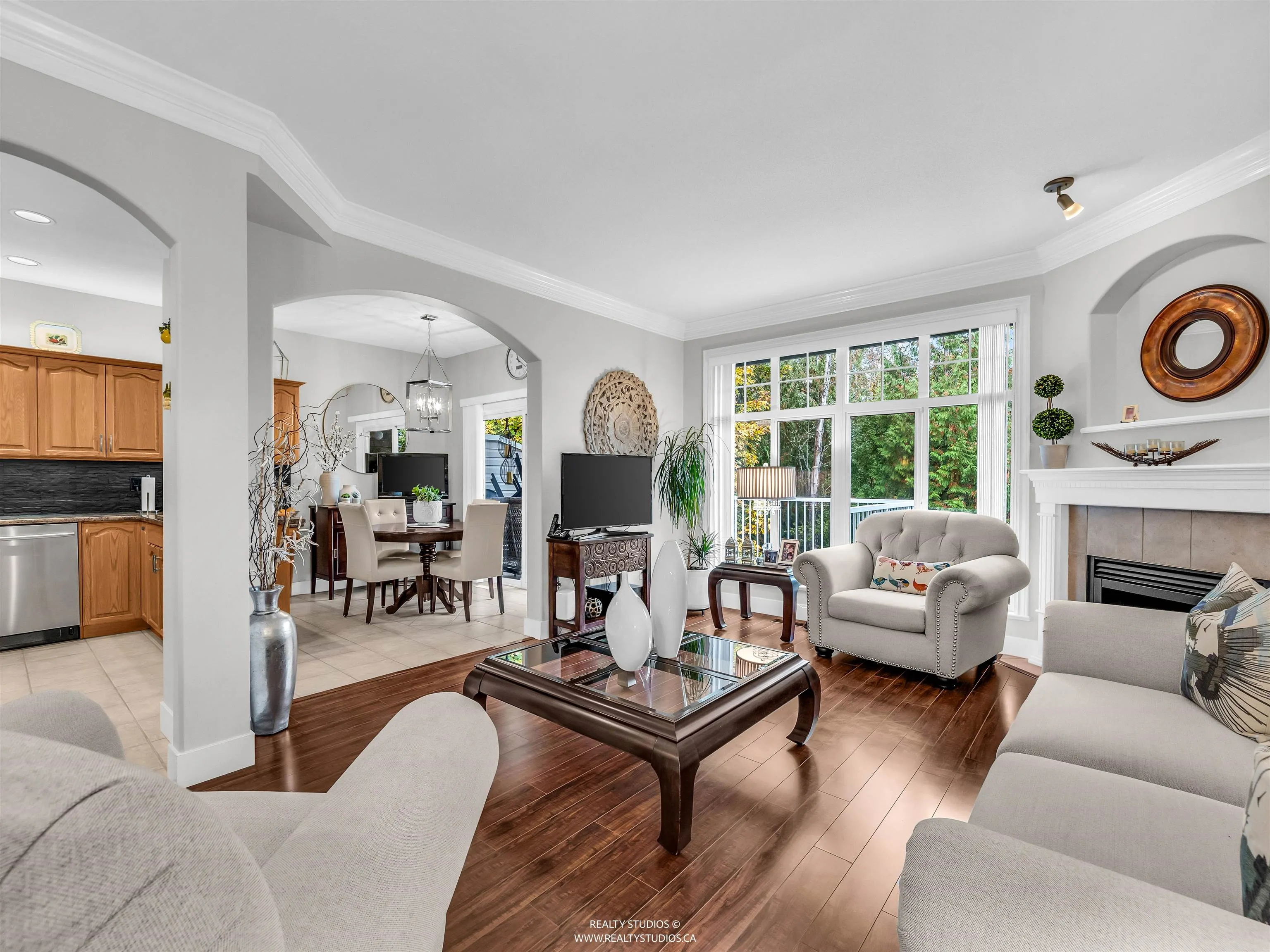 35 11358 Cottonwood Drive