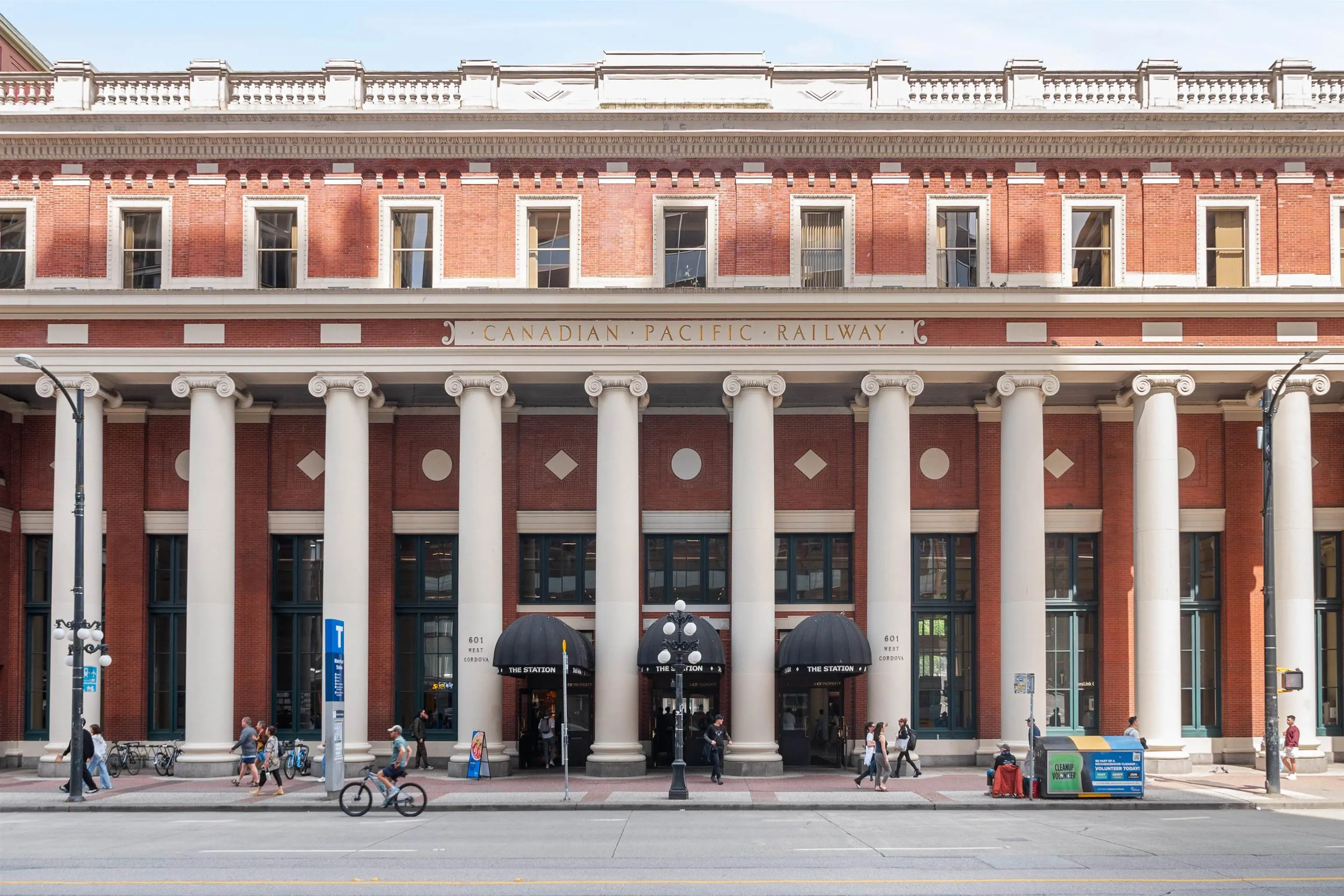 405 310 Water Street