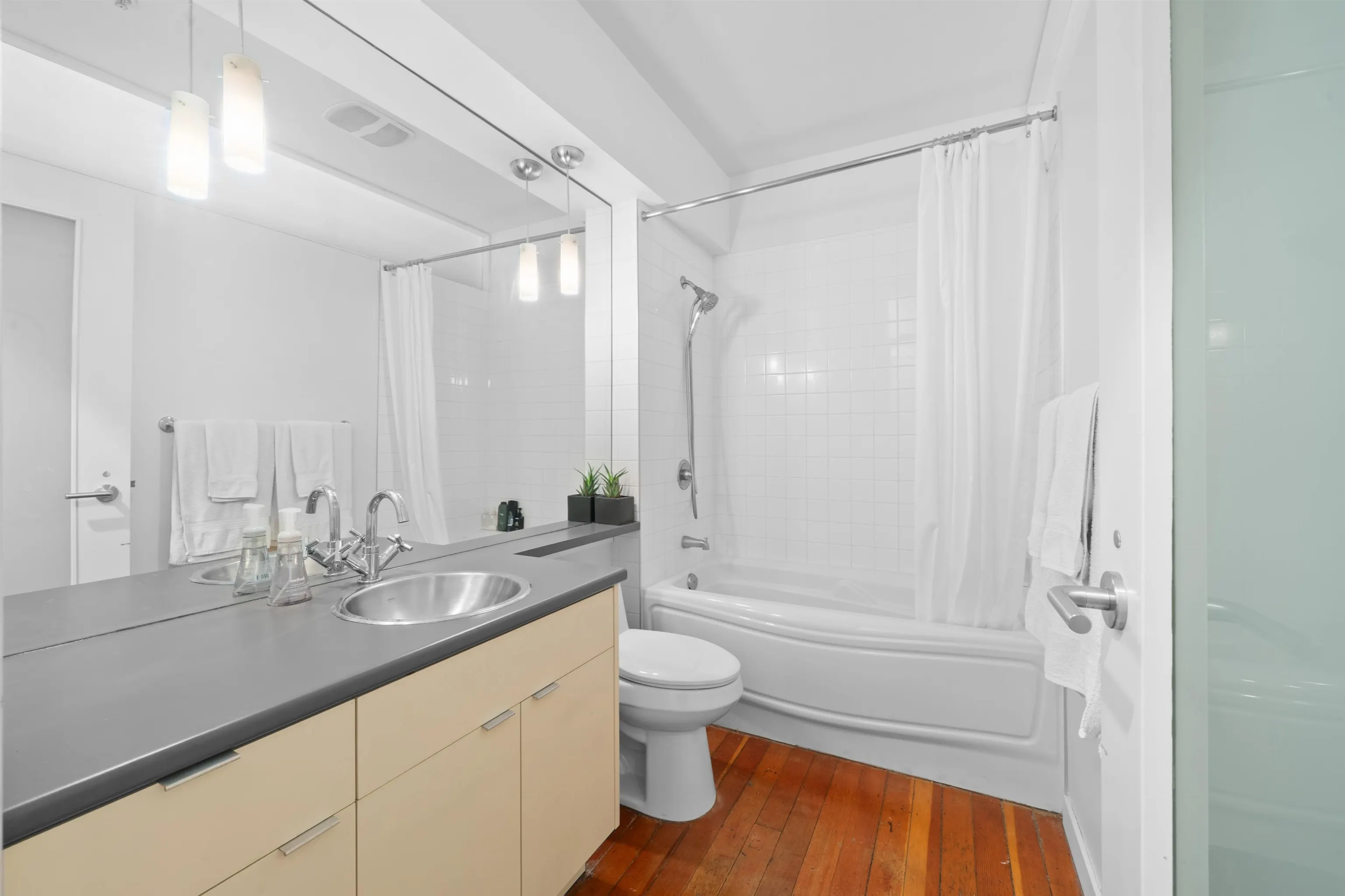 405 310 Water Street