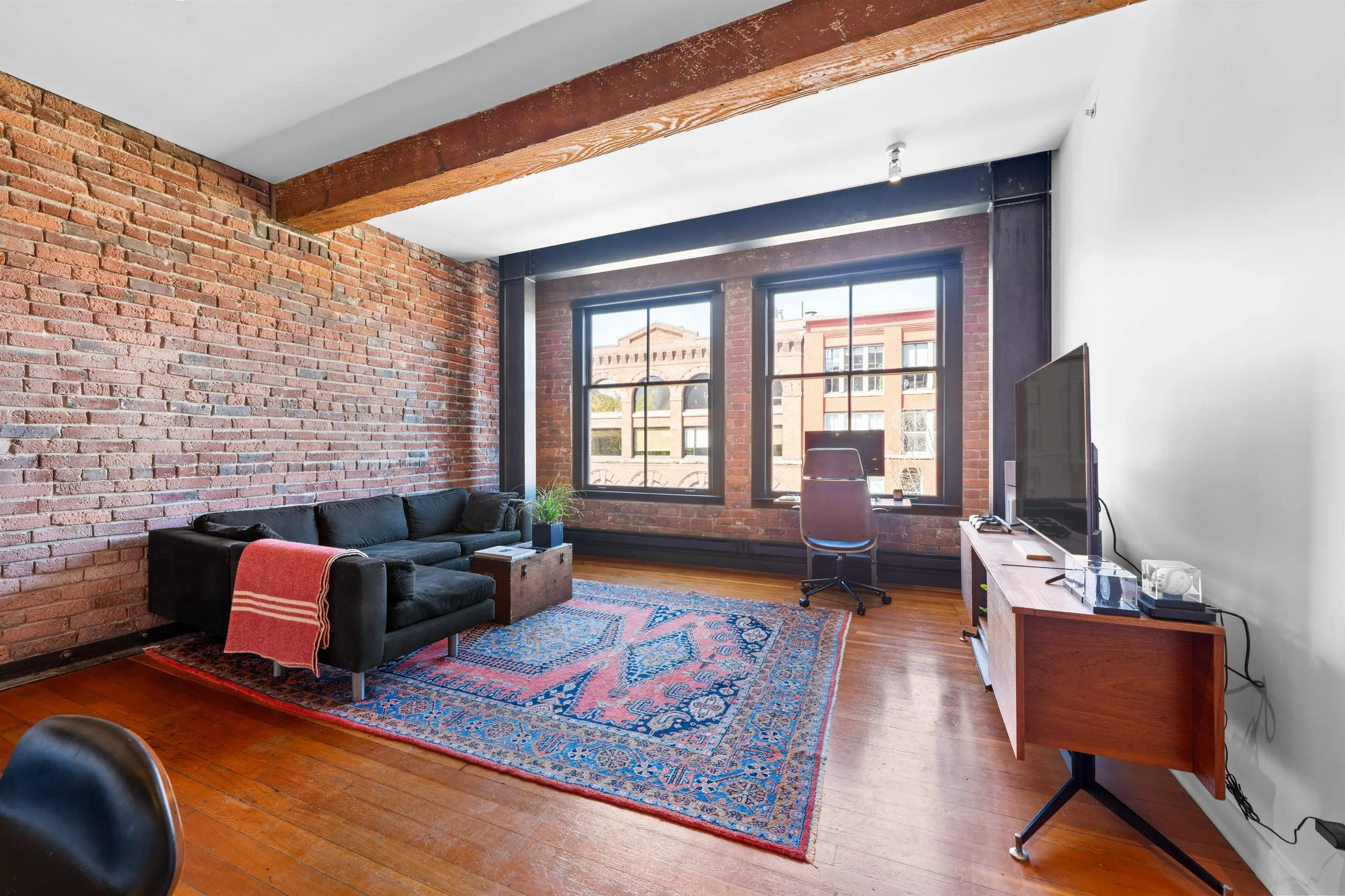 405 310 Water Street