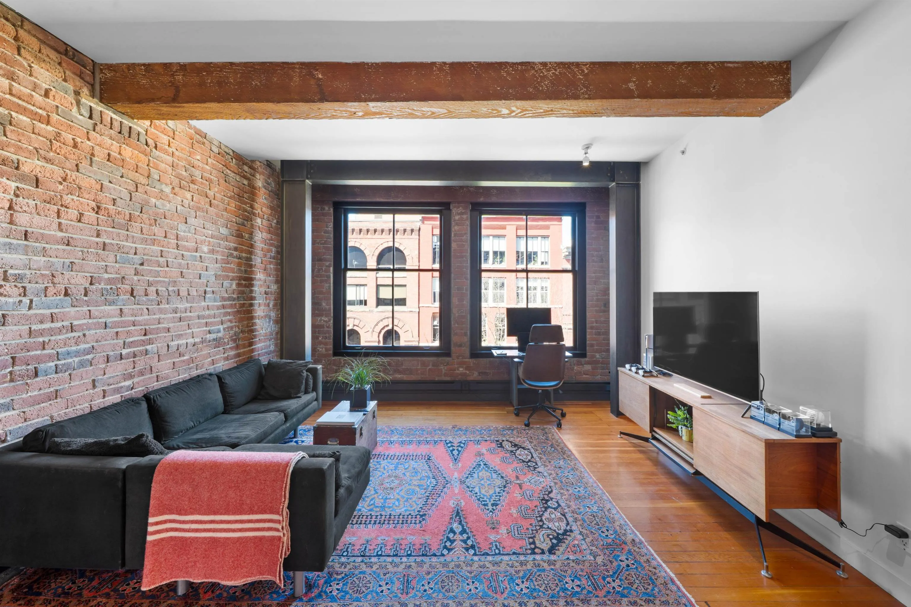 405 310 Water Street