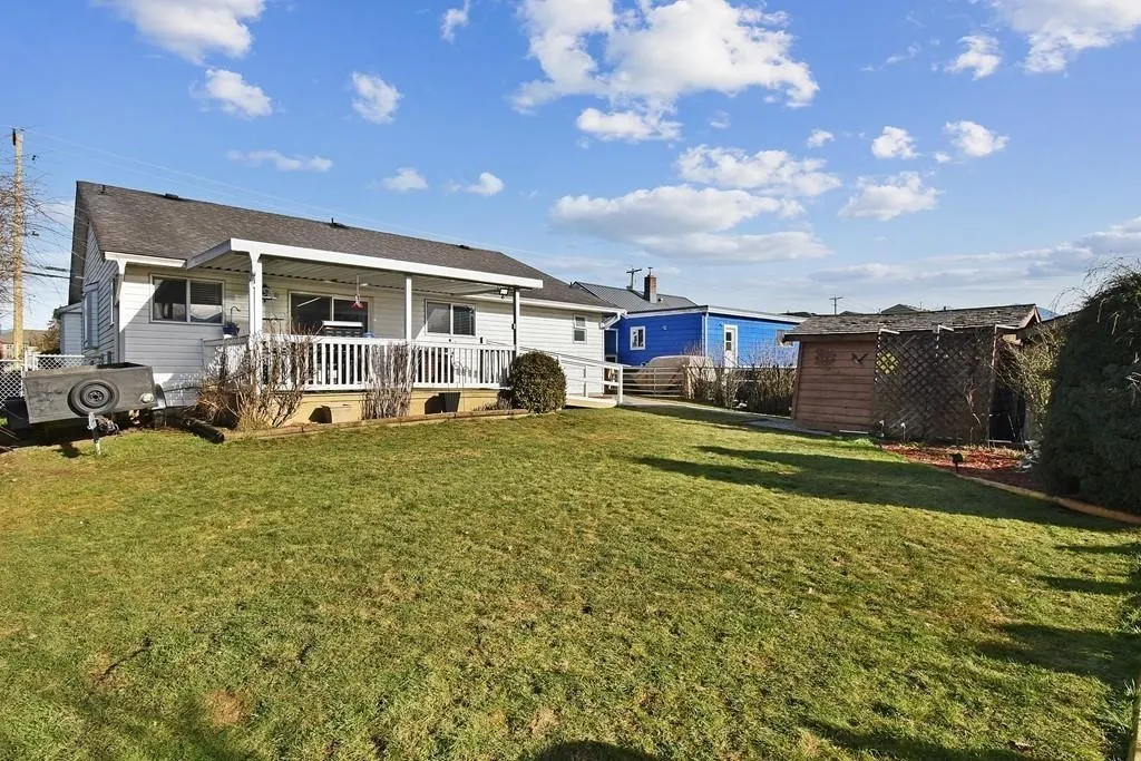 45430 Bernard Avenue