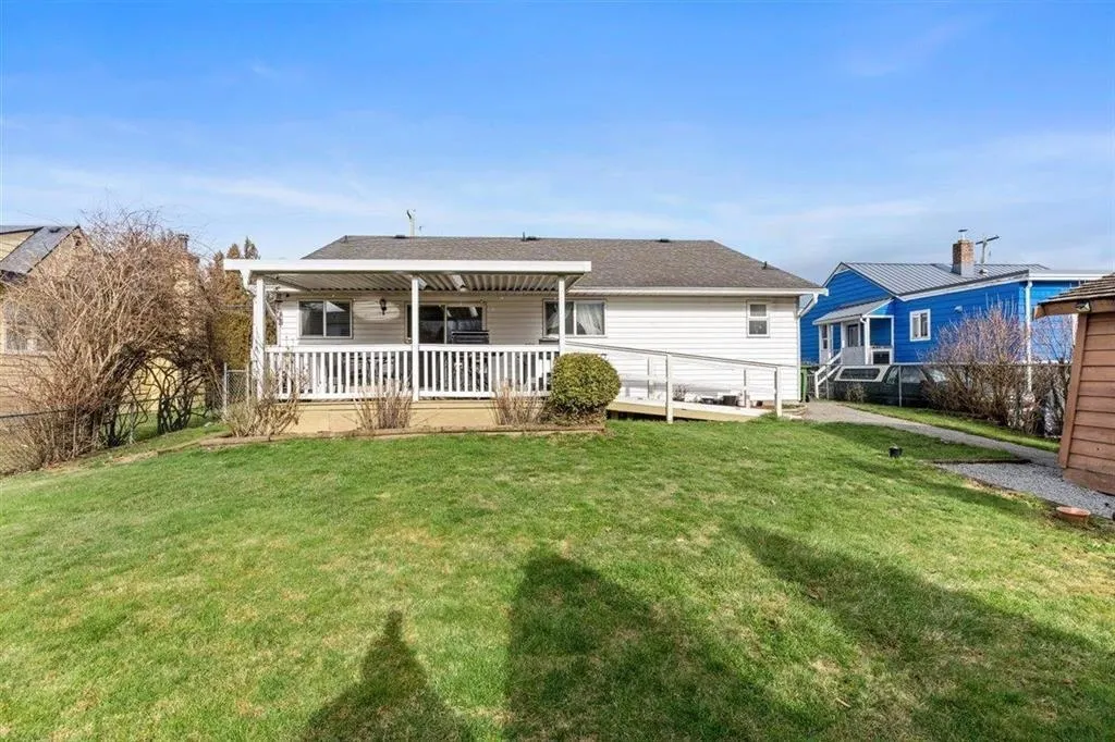 45430 Bernard Avenue