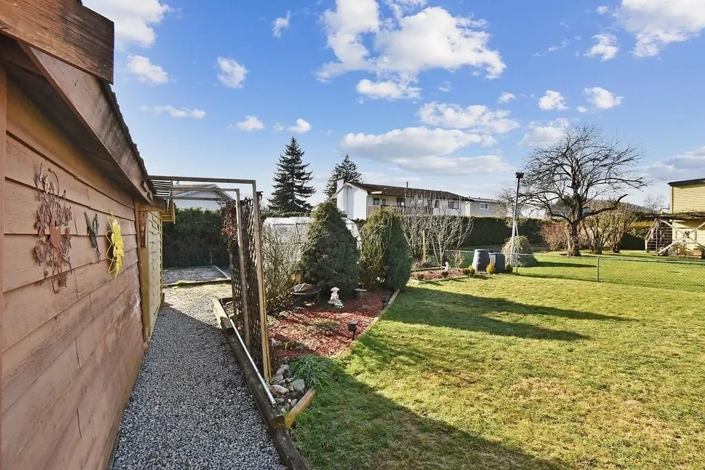 45430 Bernard Avenue