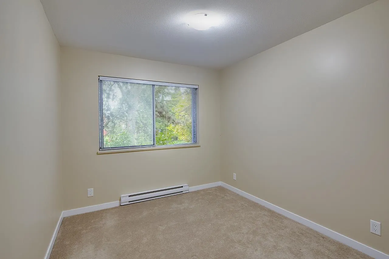 3380 Marquette Crescent