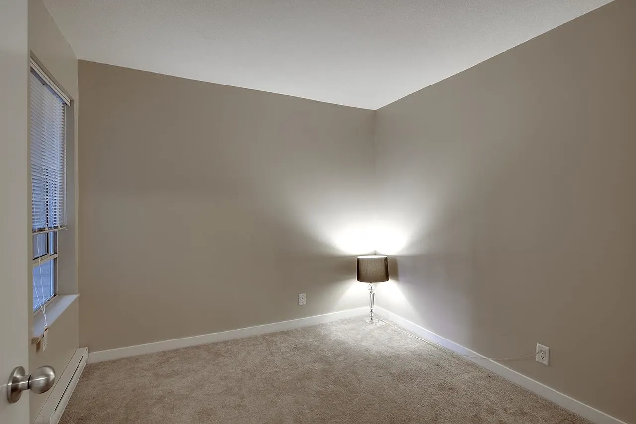 3380 Marquette Crescent