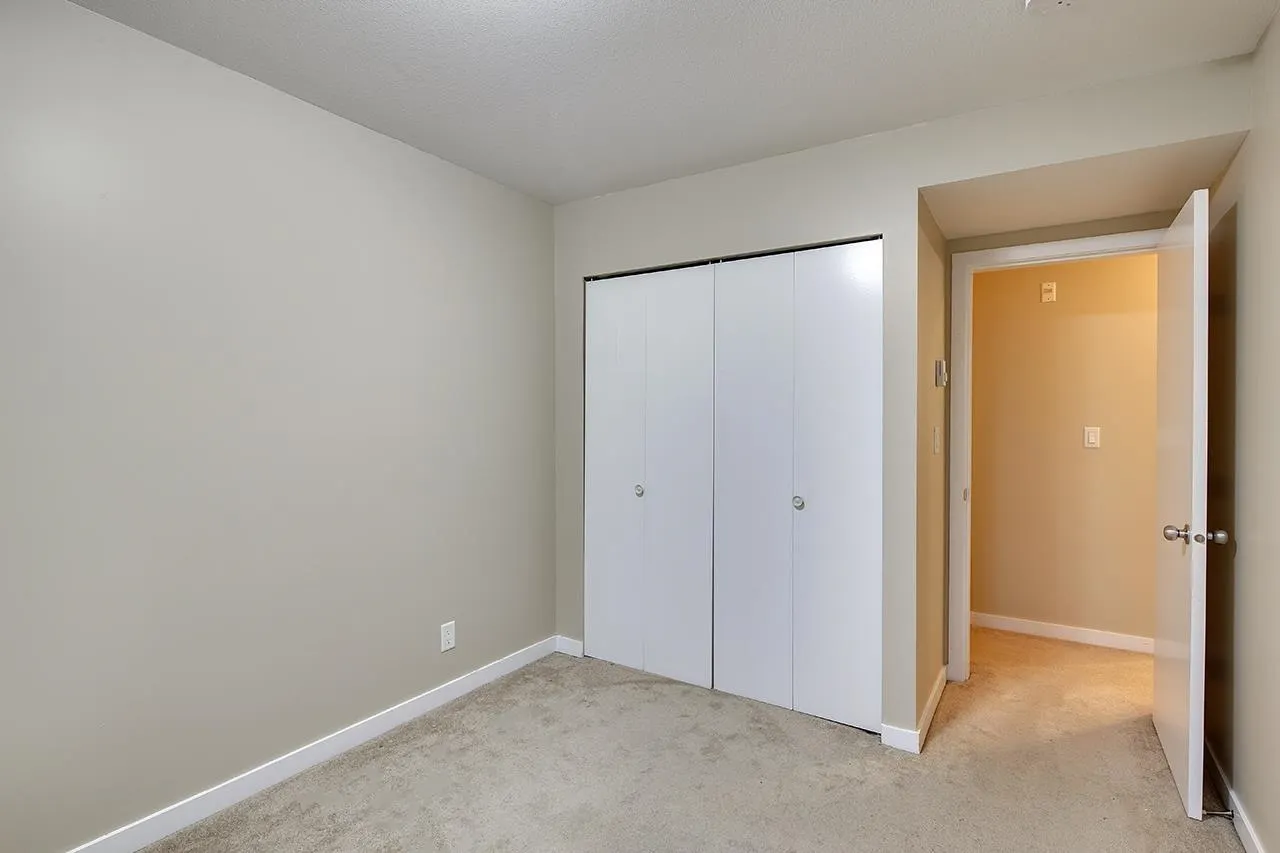 3380 Marquette Crescent