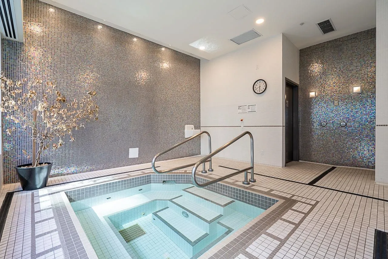 810 821 Cambie Street