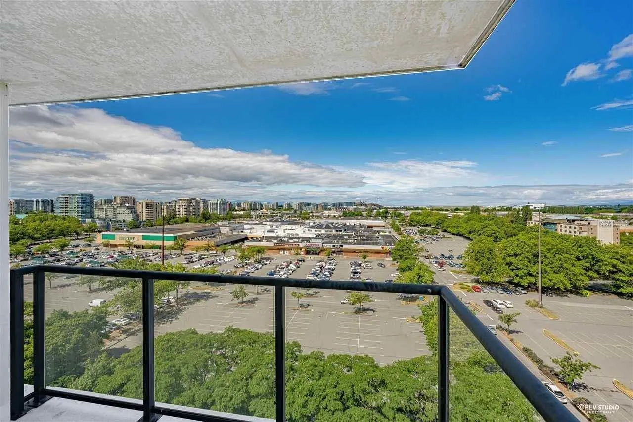 1601 5088 Kwantlen Street