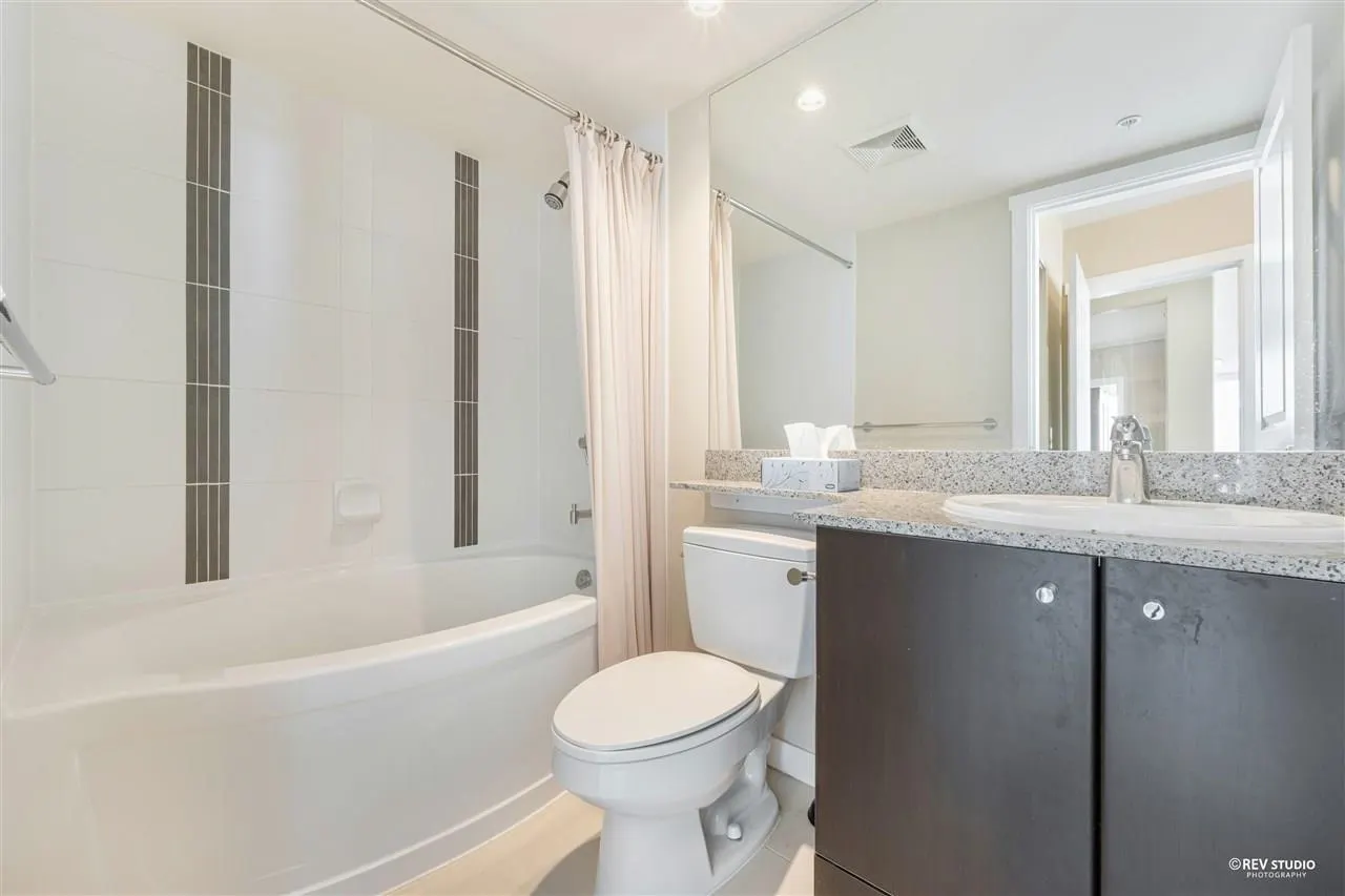 1601 5088 Kwantlen Street