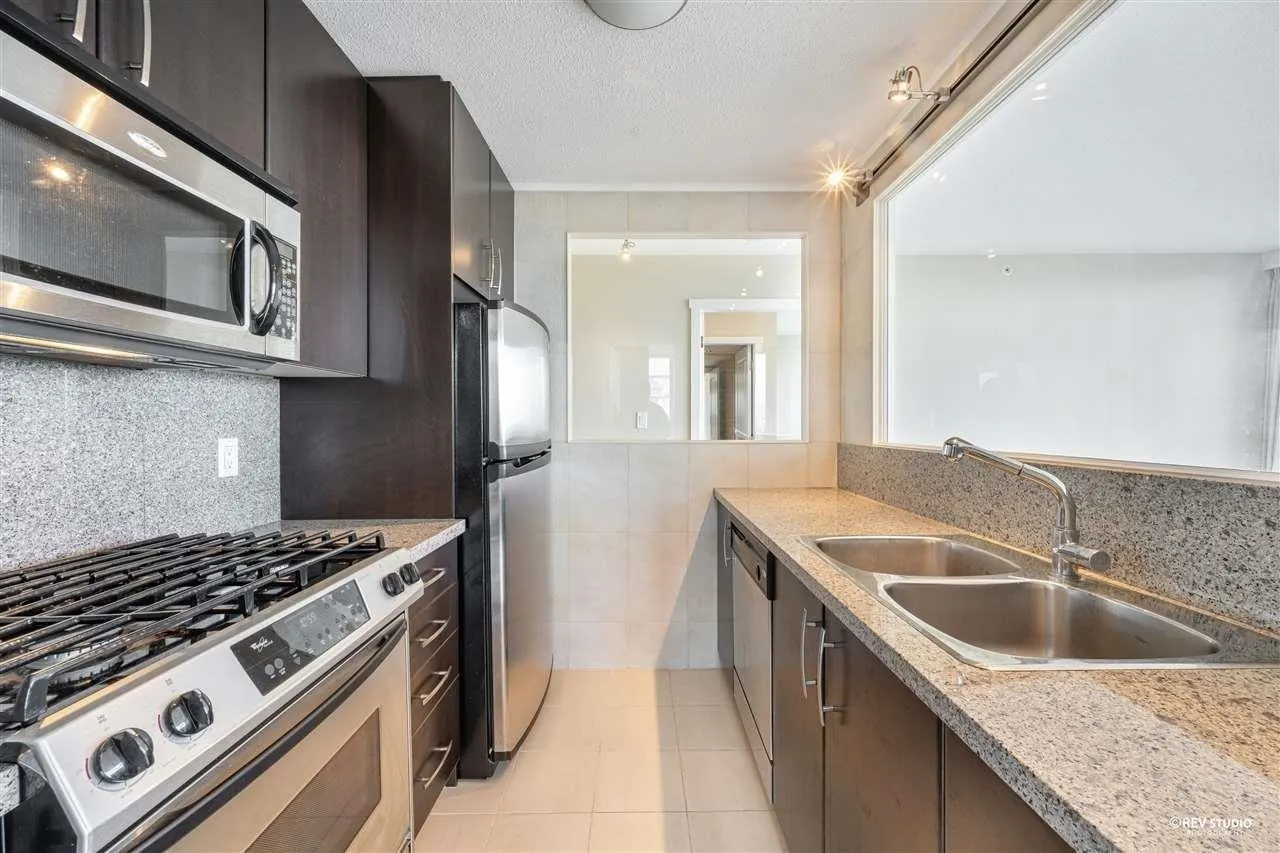 1601 5088 Kwantlen Street