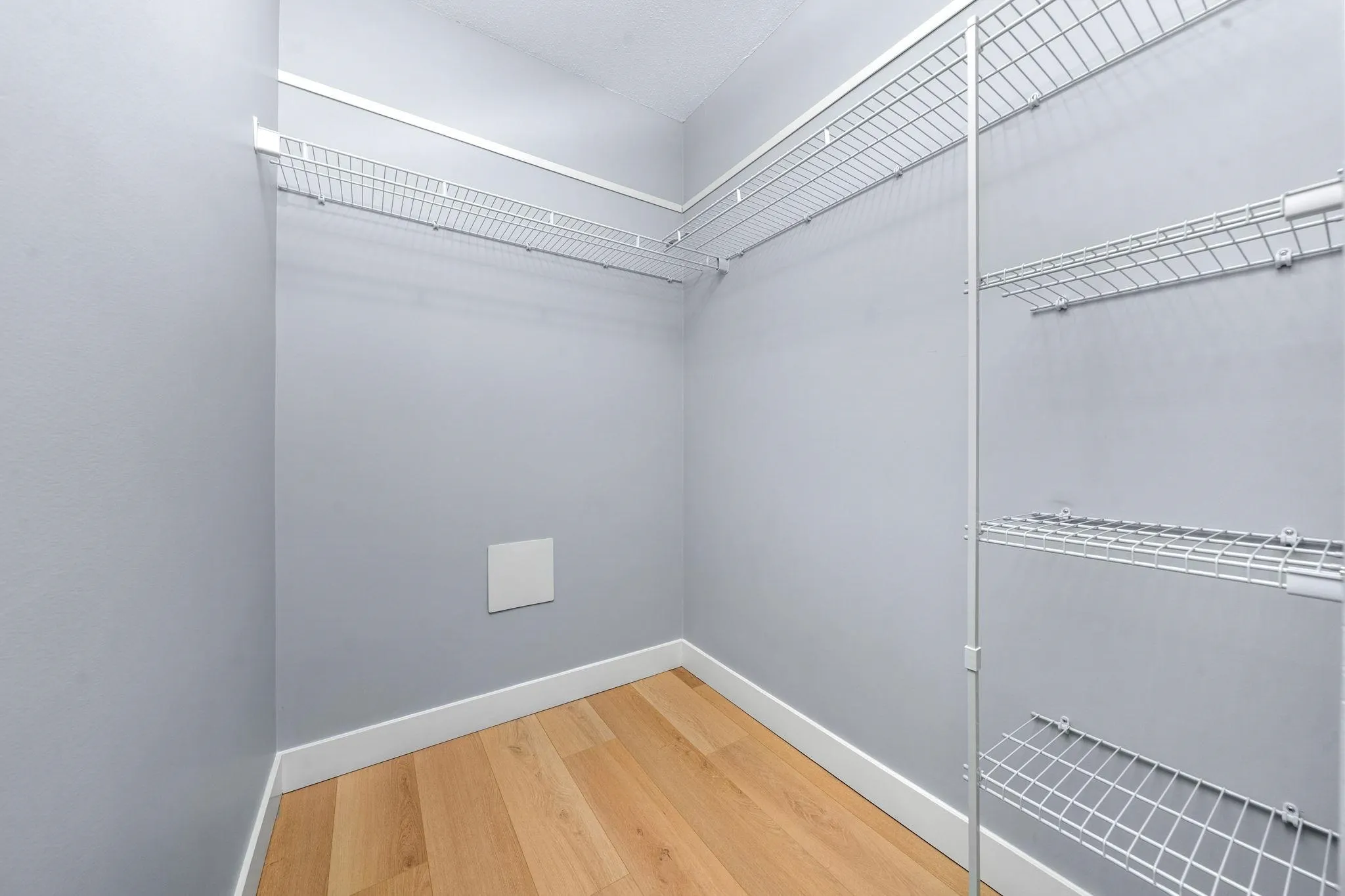 2101 1001 Richards Street