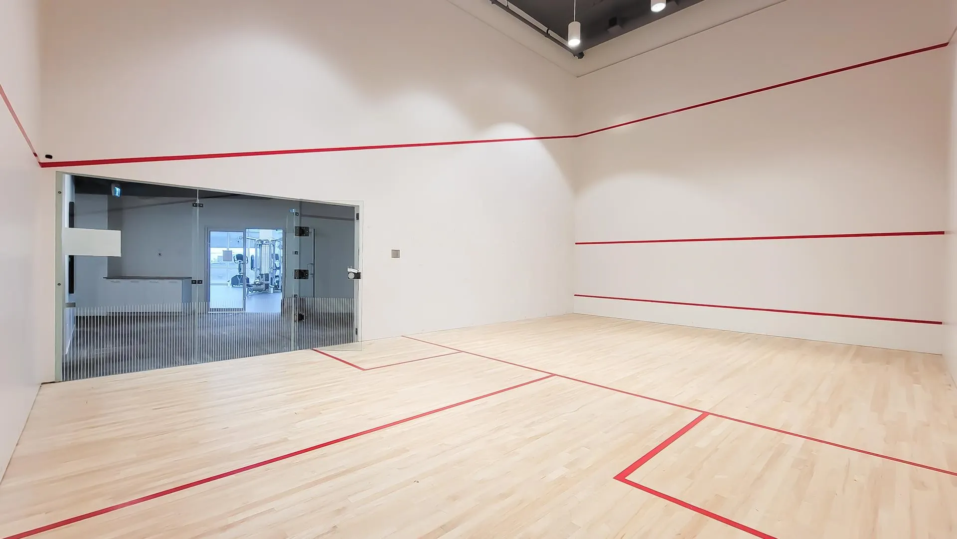 2101 258 Nelson's Court