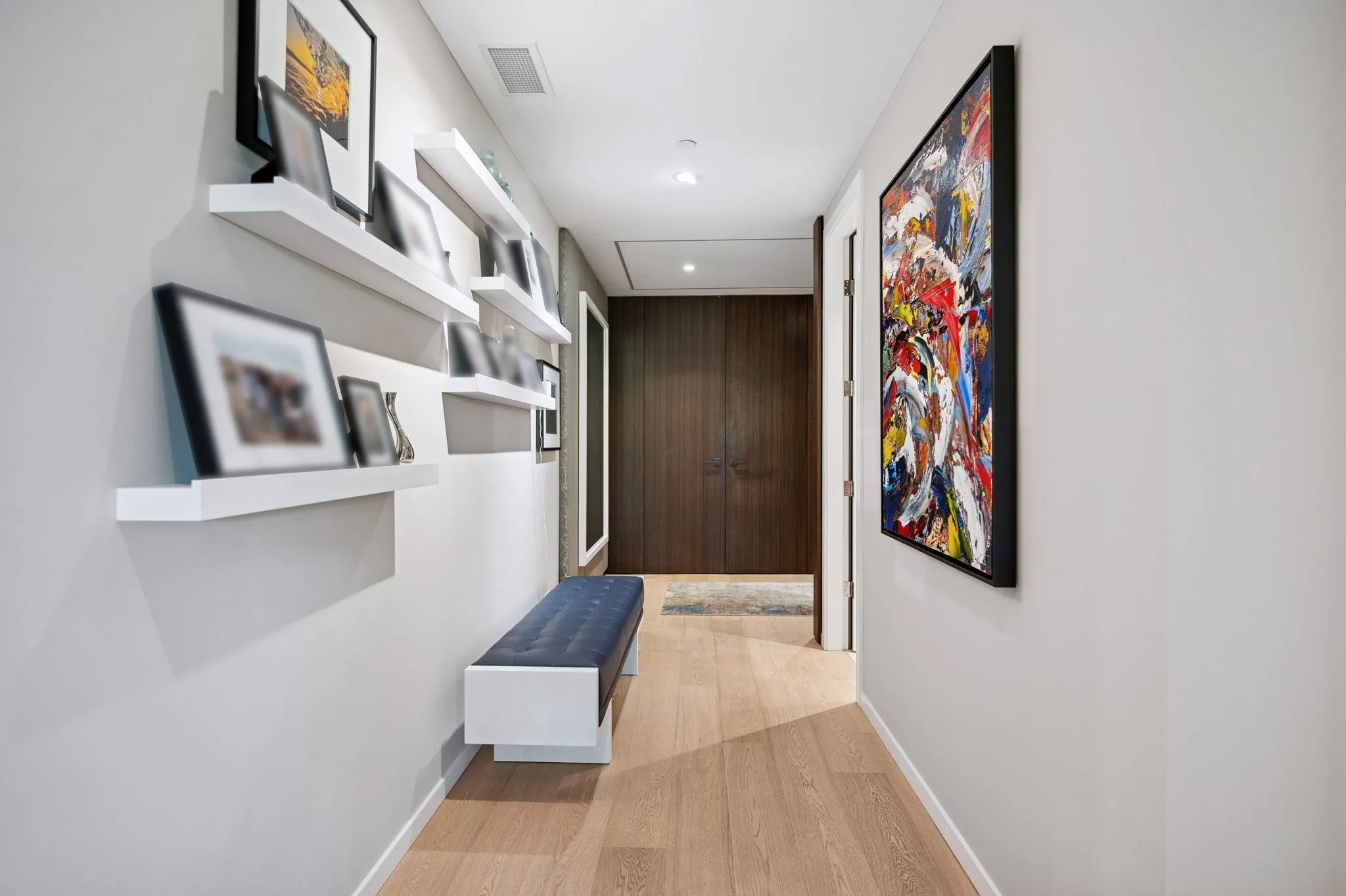 209 1355 Bellevue Avenue