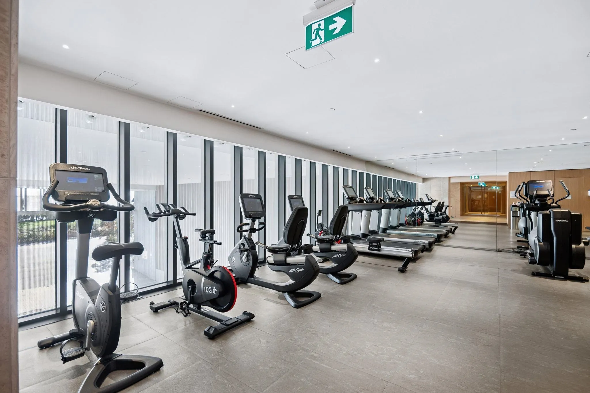 209 1355 Bellevue Avenue