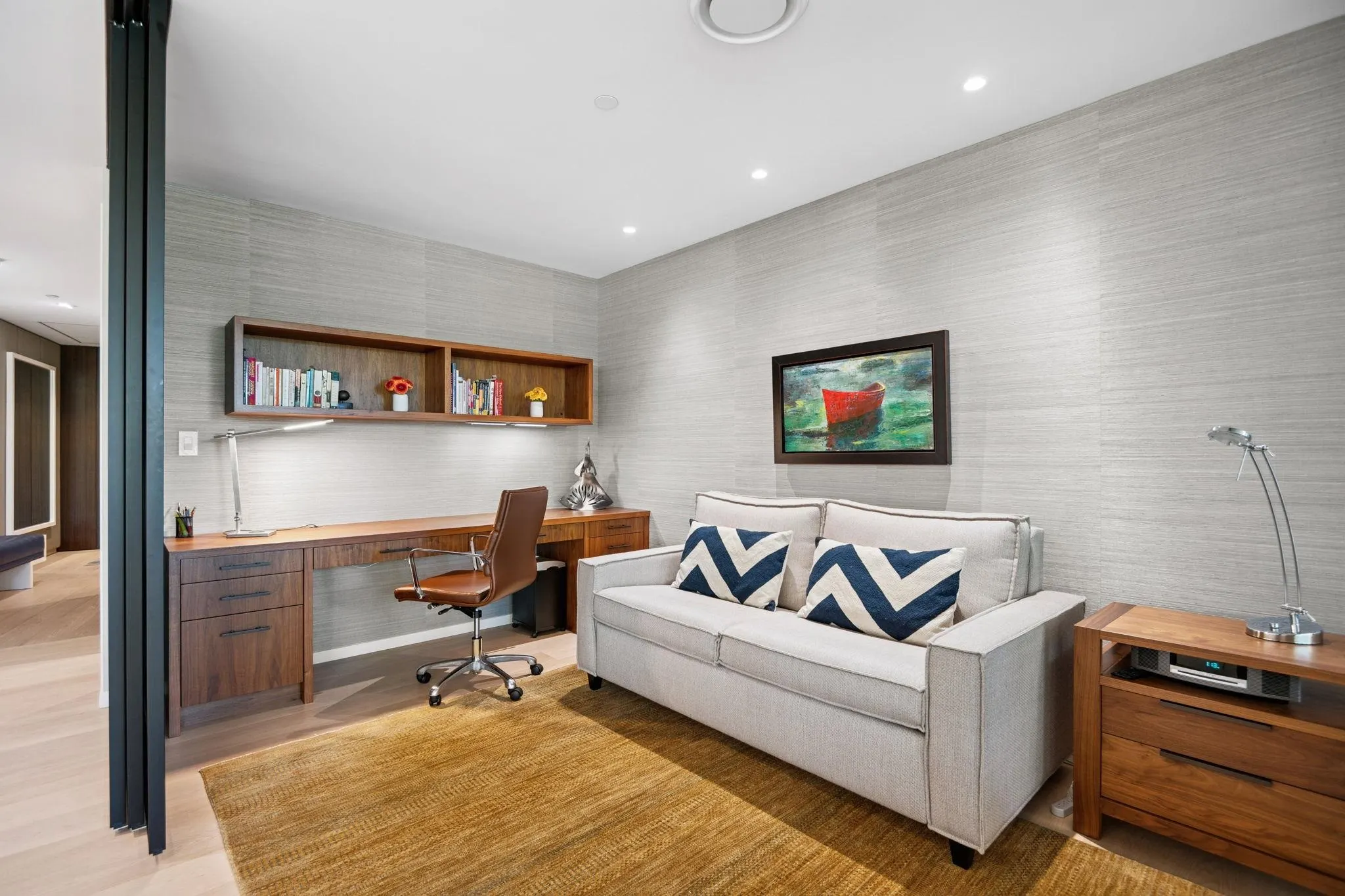 209 1355 Bellevue Avenue