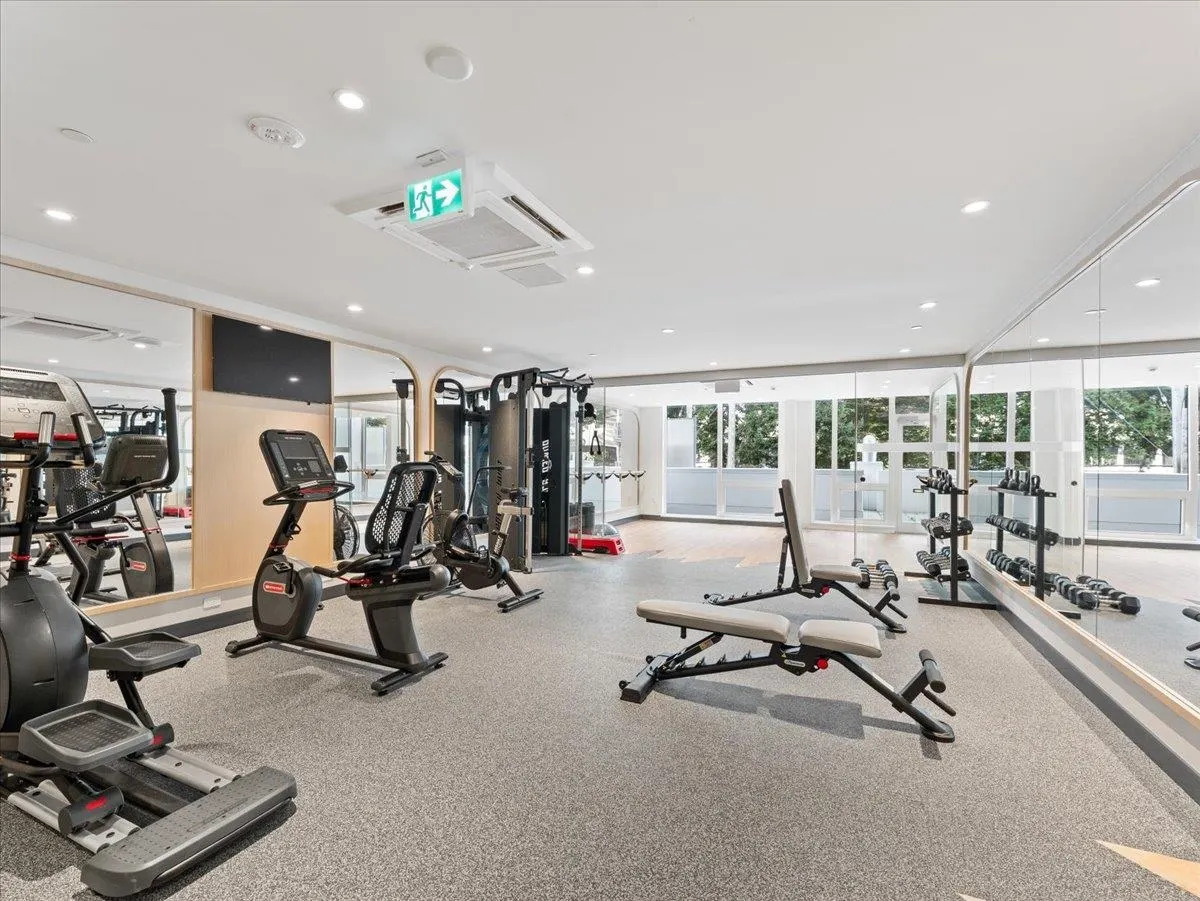 705 1342 Johnston Road