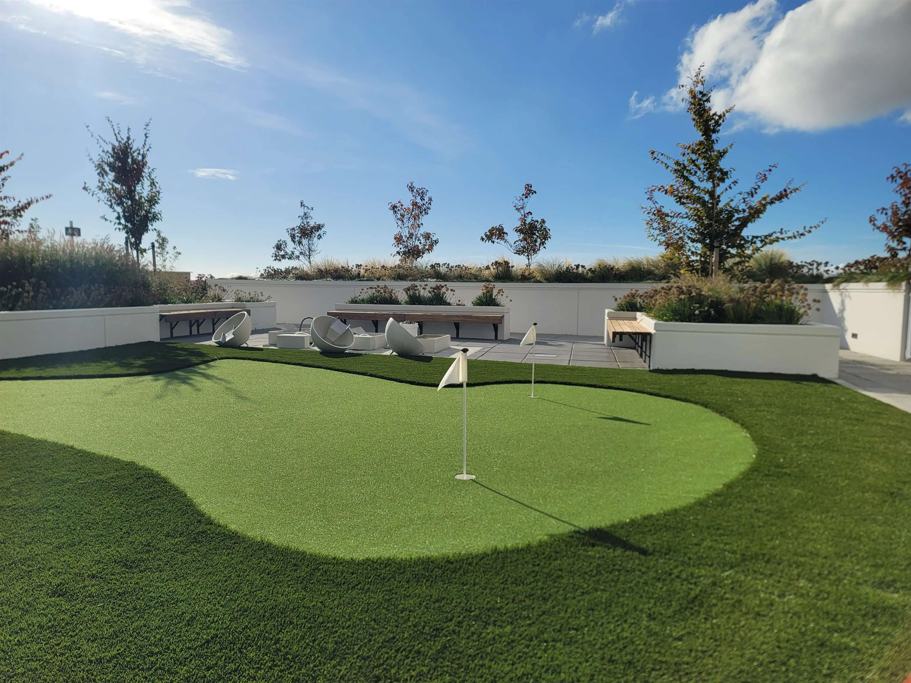 705 1342 Johnston Road