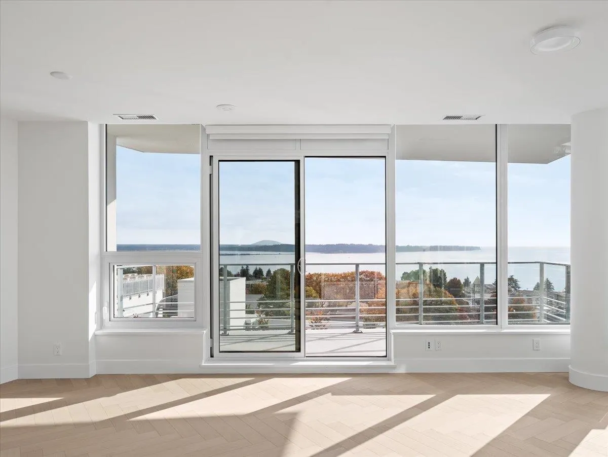 705 1342 Johnston Road