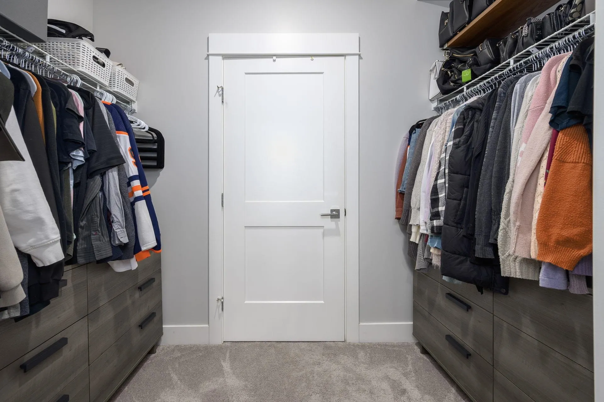 3313 2180 Kelly Avenue