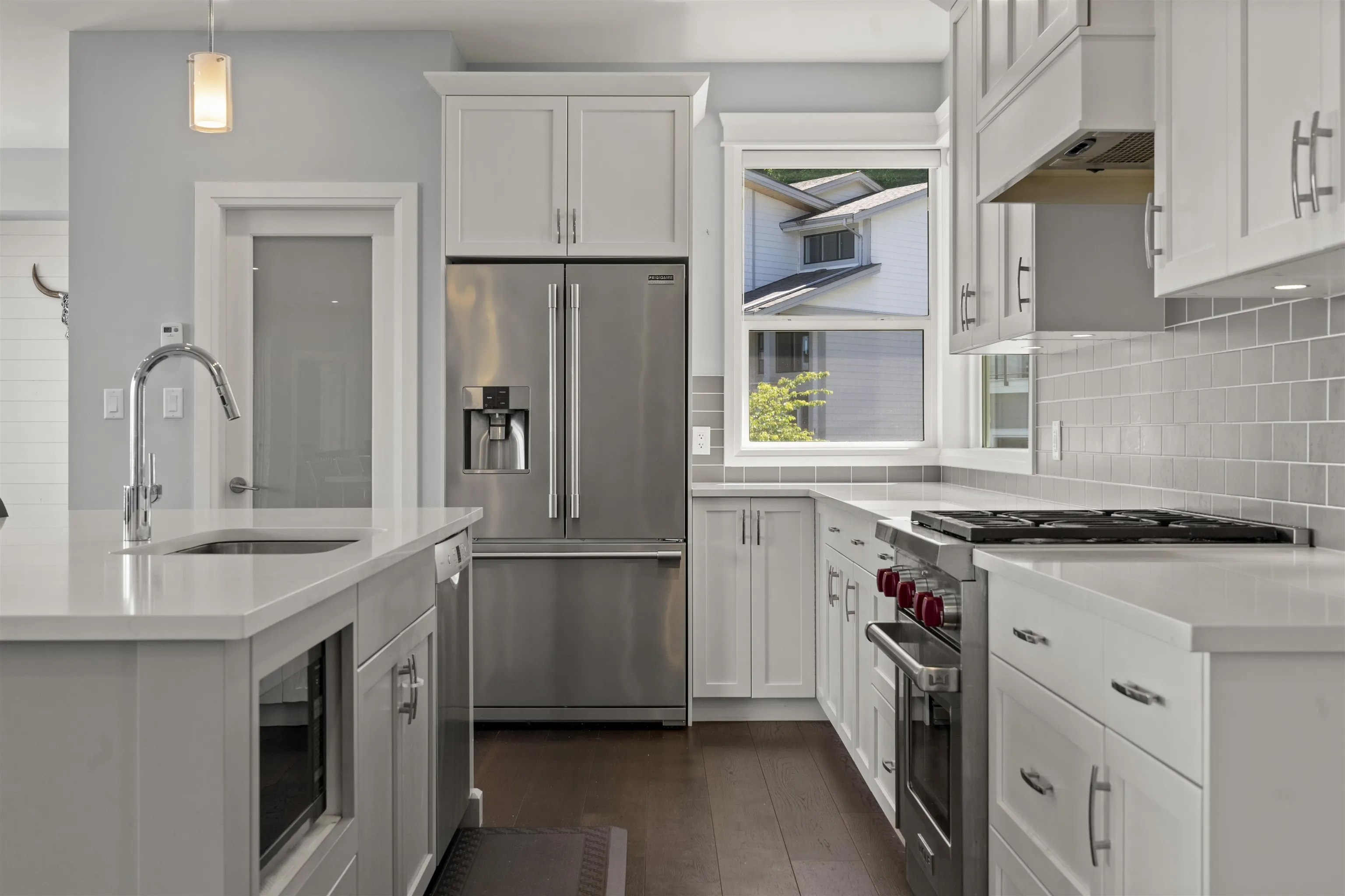 58 50778 Ledgestone Place