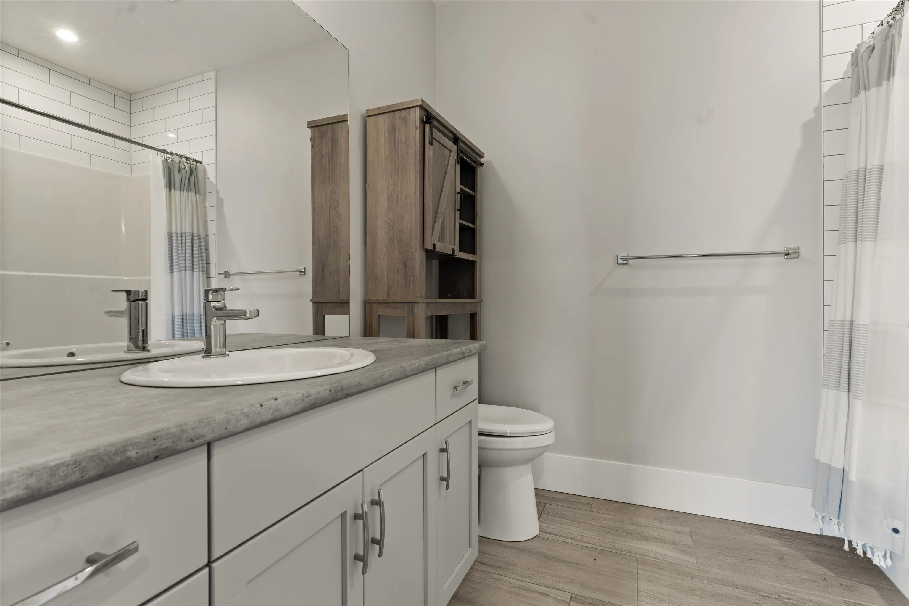 58 50778 Ledgestone Place