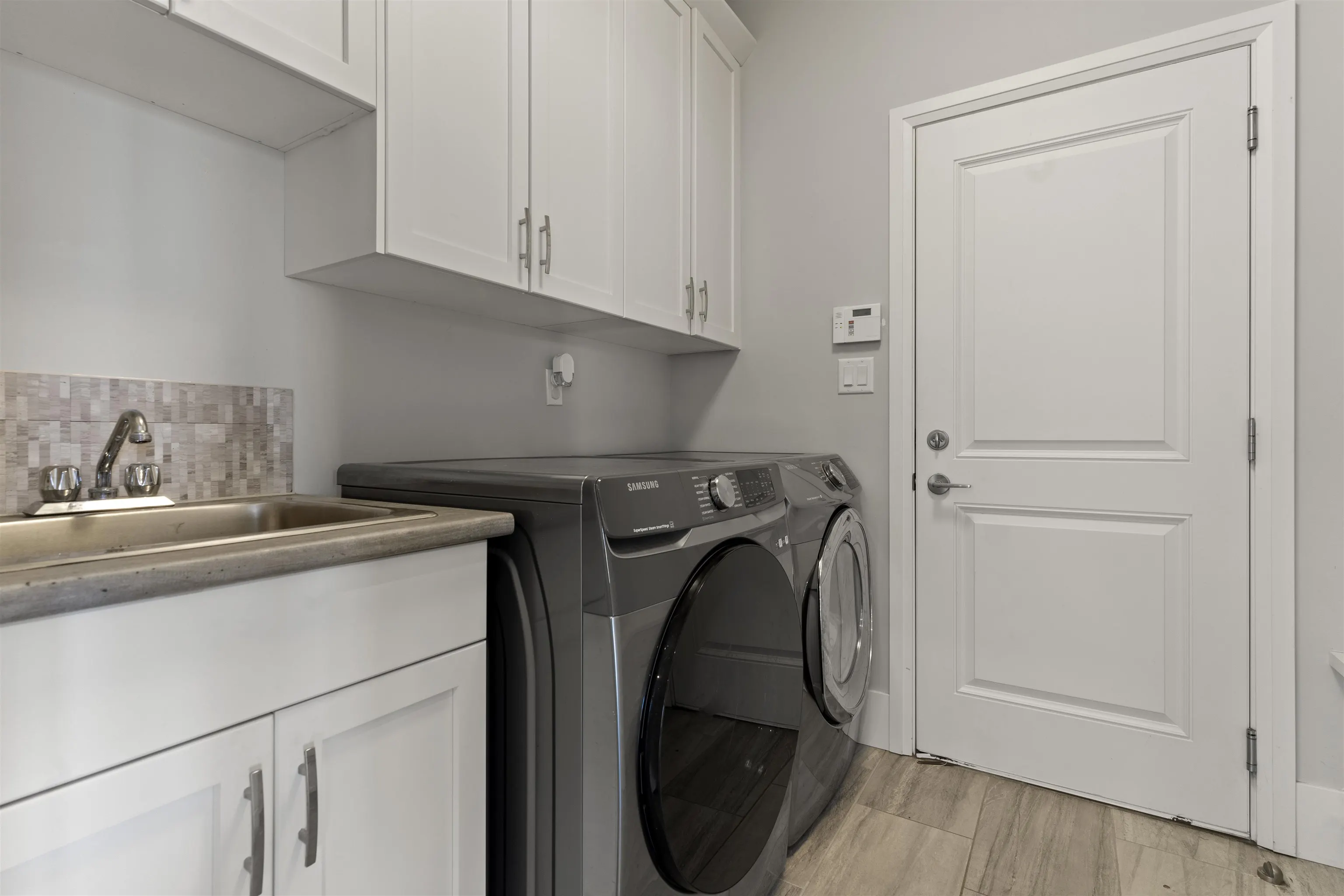 58 50778 Ledgestone Place