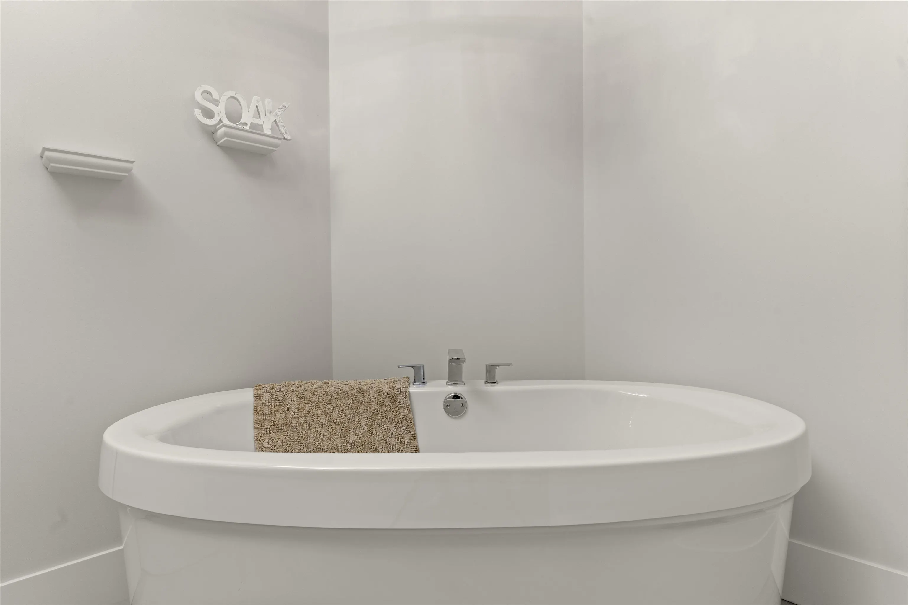 58 50778 Ledgestone Place