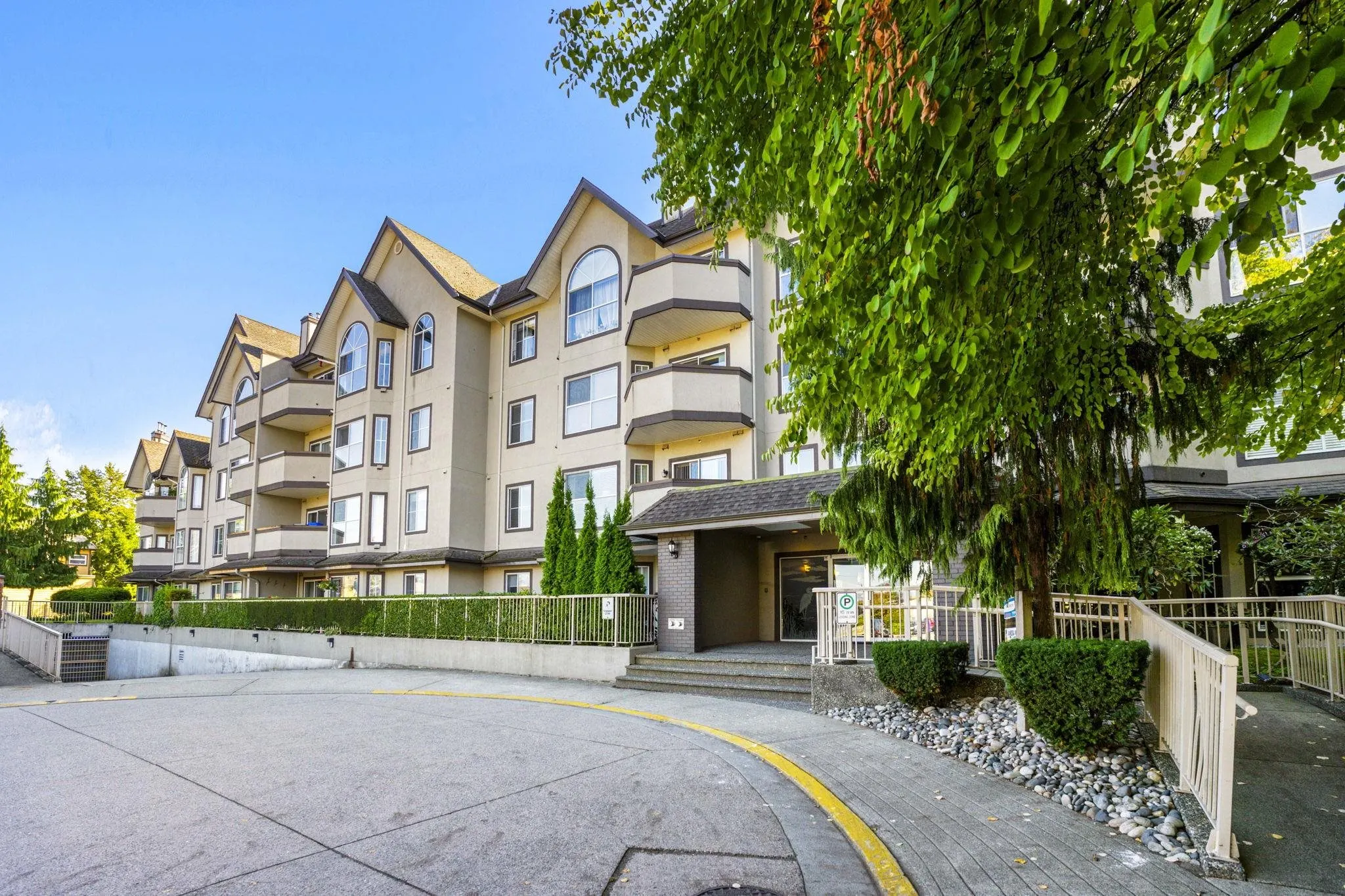 305 12464 191b Street