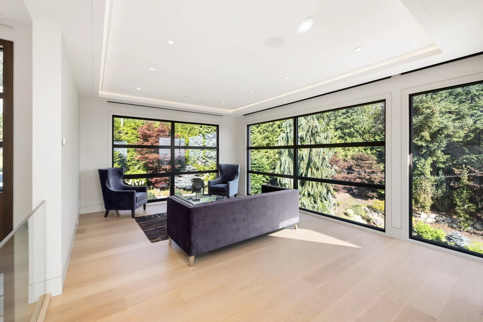 1050 King Georges Way