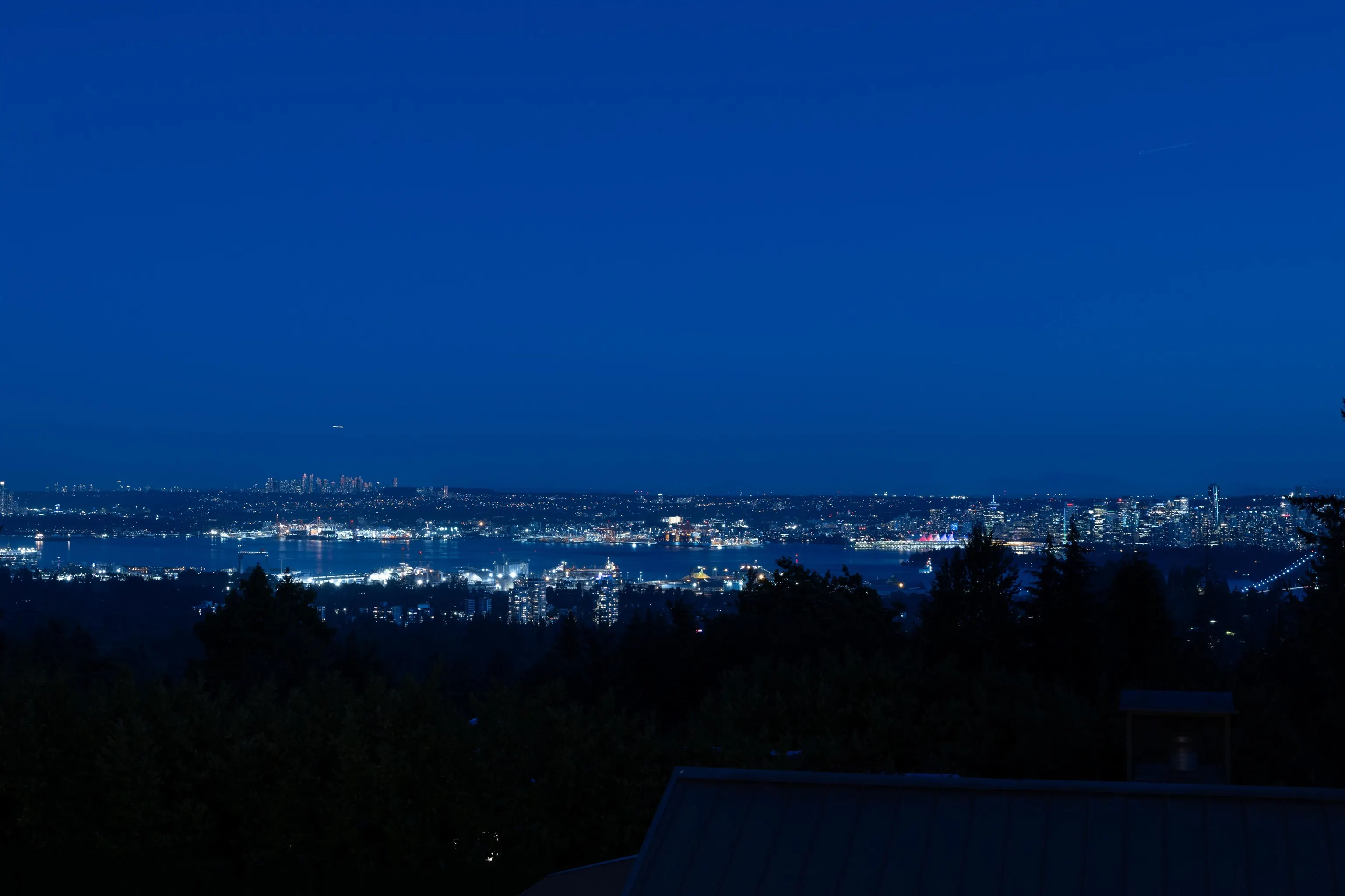 1050 King Georges Way