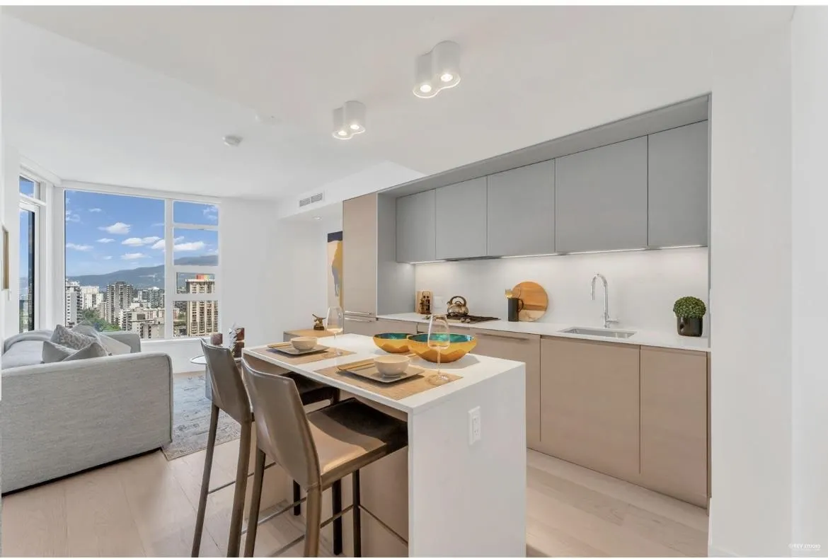 2802 1289 Hornby Street