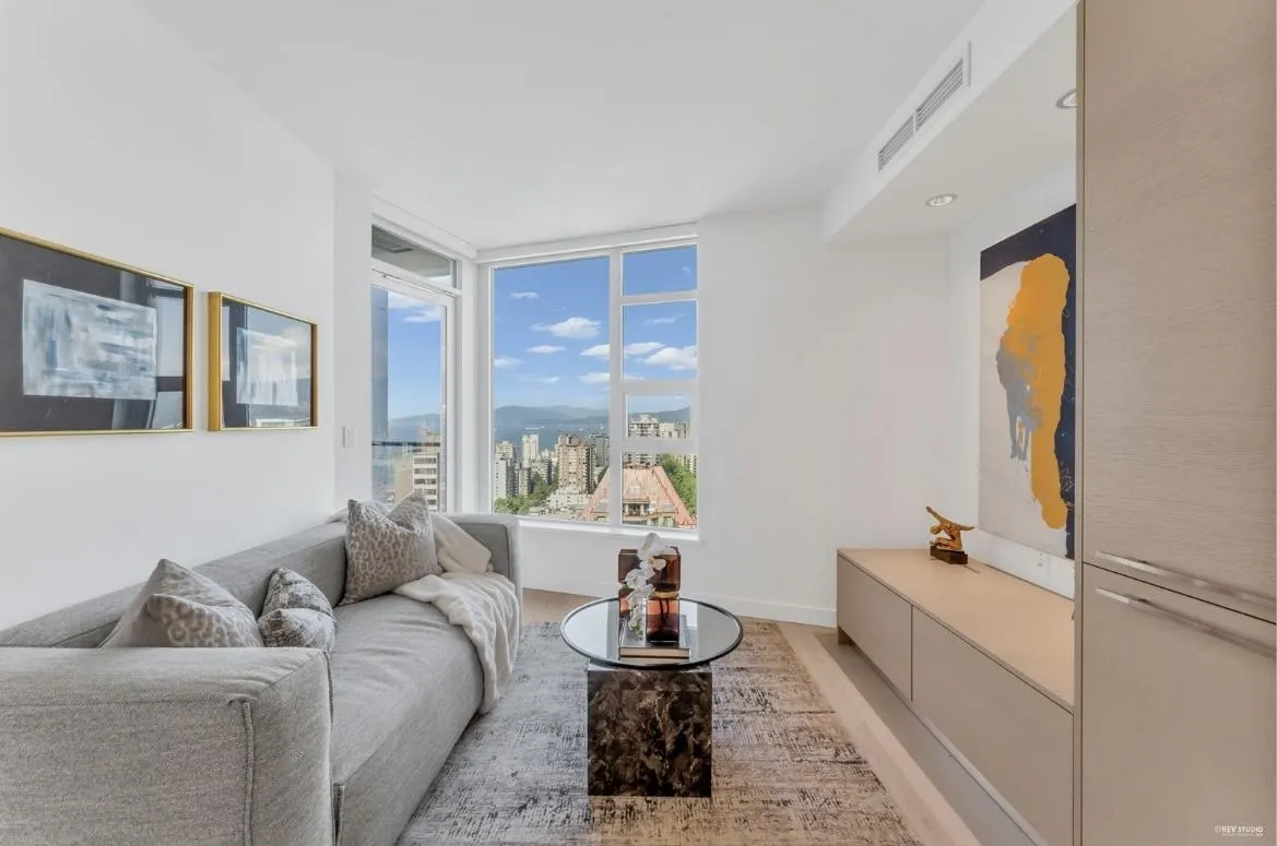 2802 1289 Hornby Street