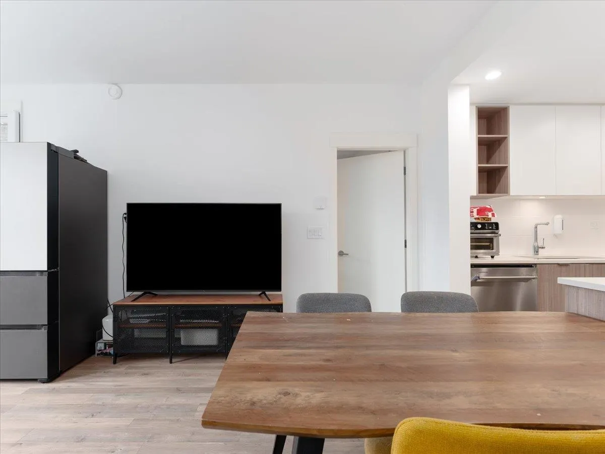 119 750 Dogwood Street