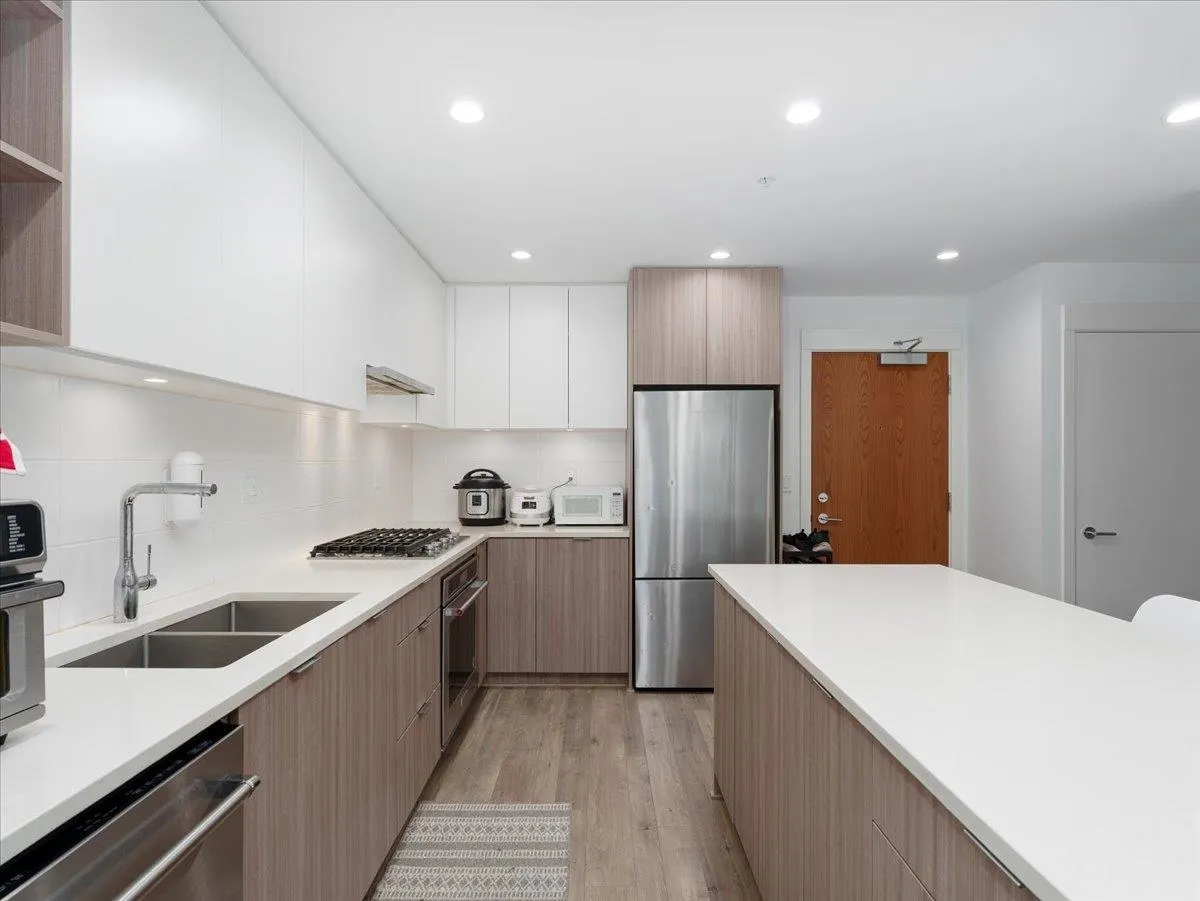 119 750 Dogwood Street