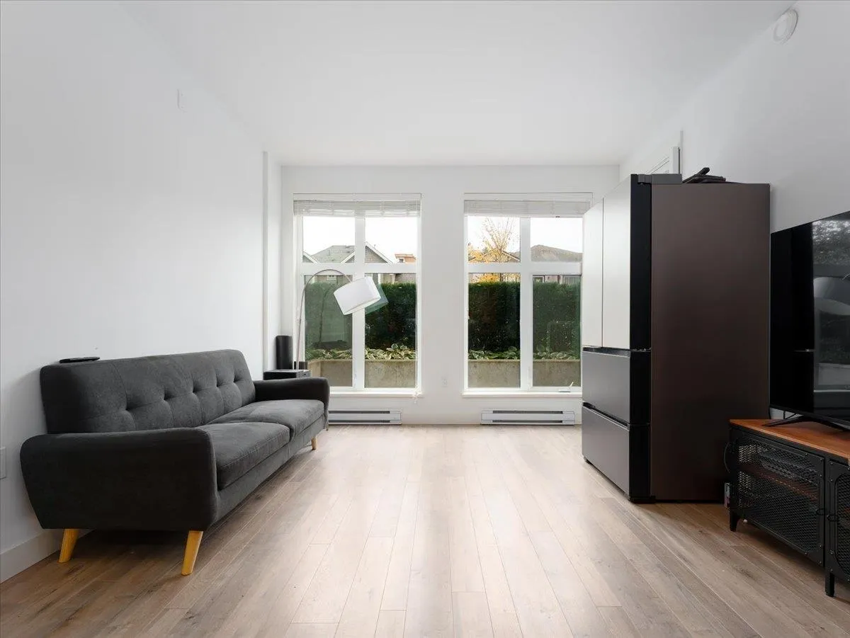 119 750 Dogwood Street