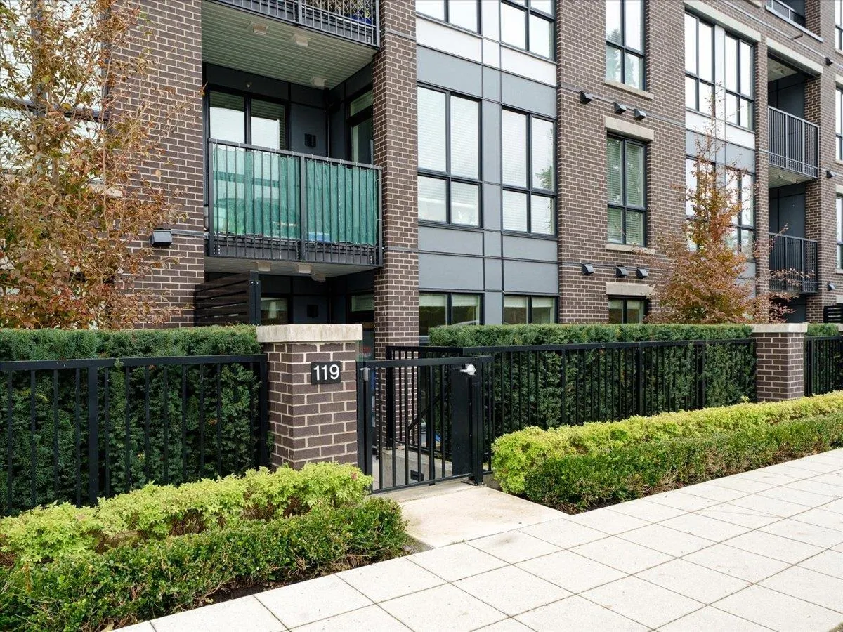 119 750 Dogwood Street