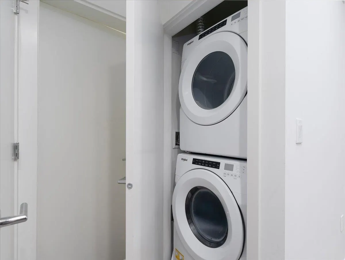 119 750 Dogwood Street