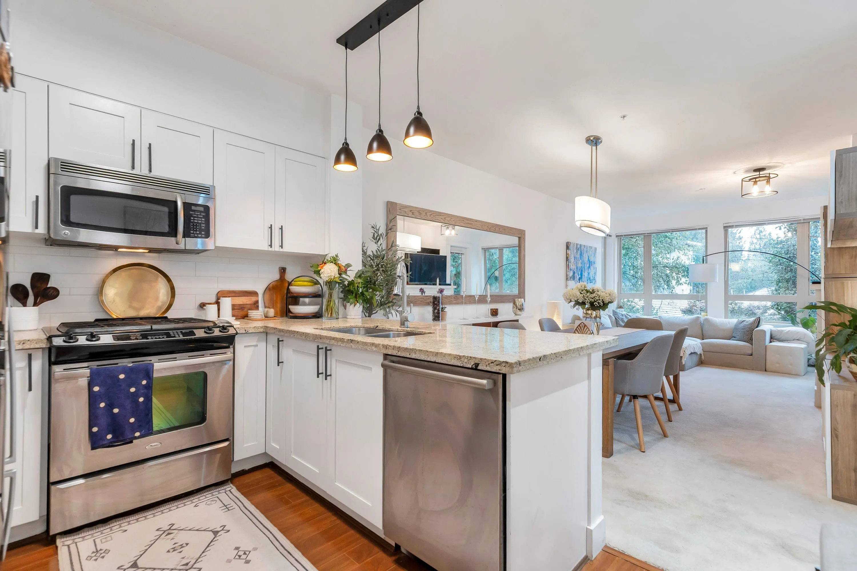 310 1111 E 27th Street