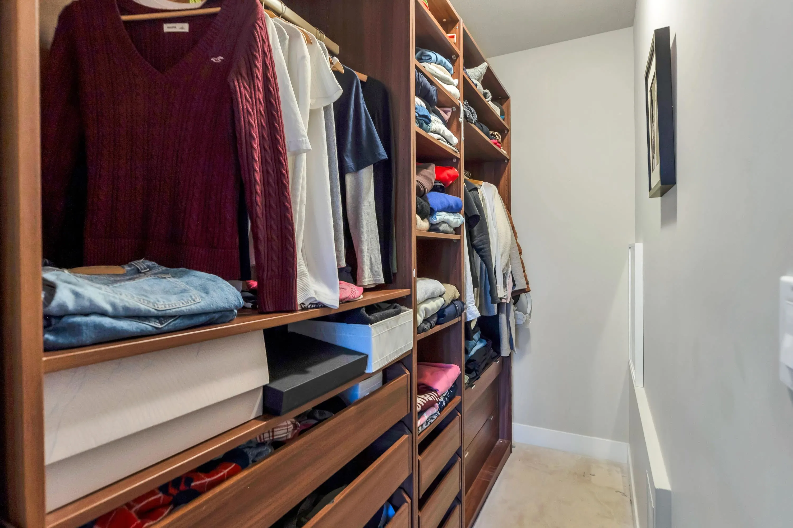 310 1111 E 27th Street